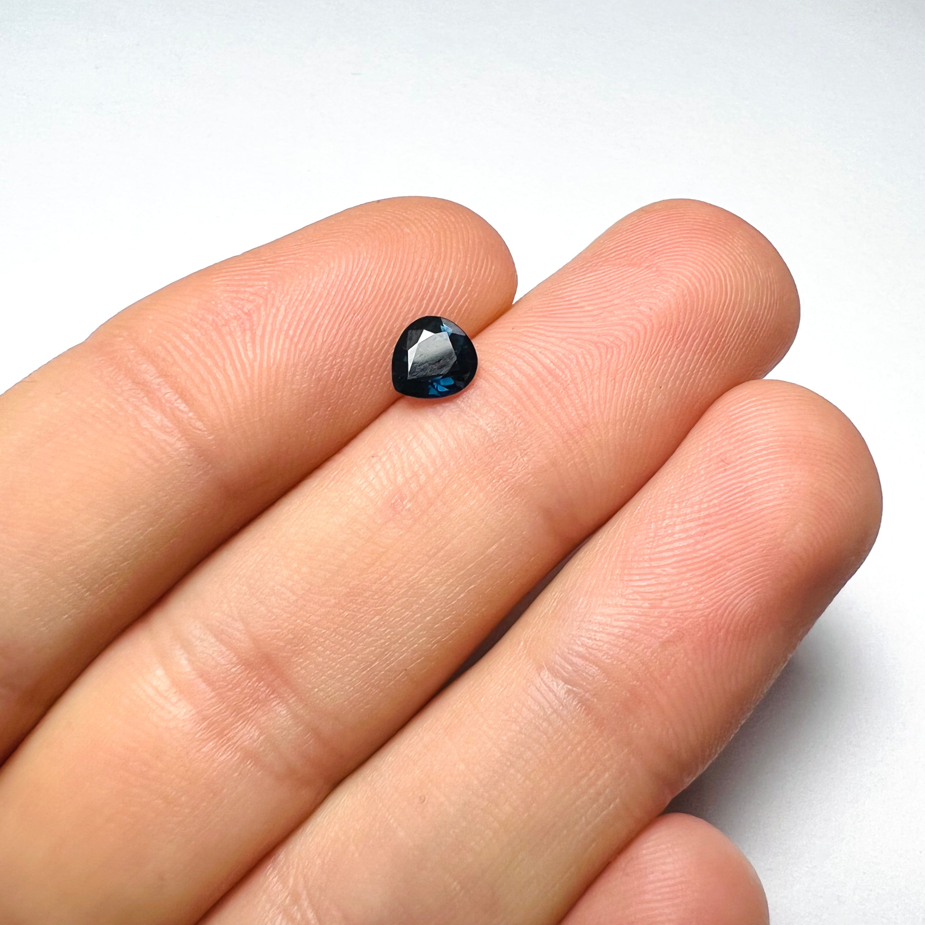 .59CT Loose Blue Pear Sapphire 5x5.5x2mm Earth mined Gemstone