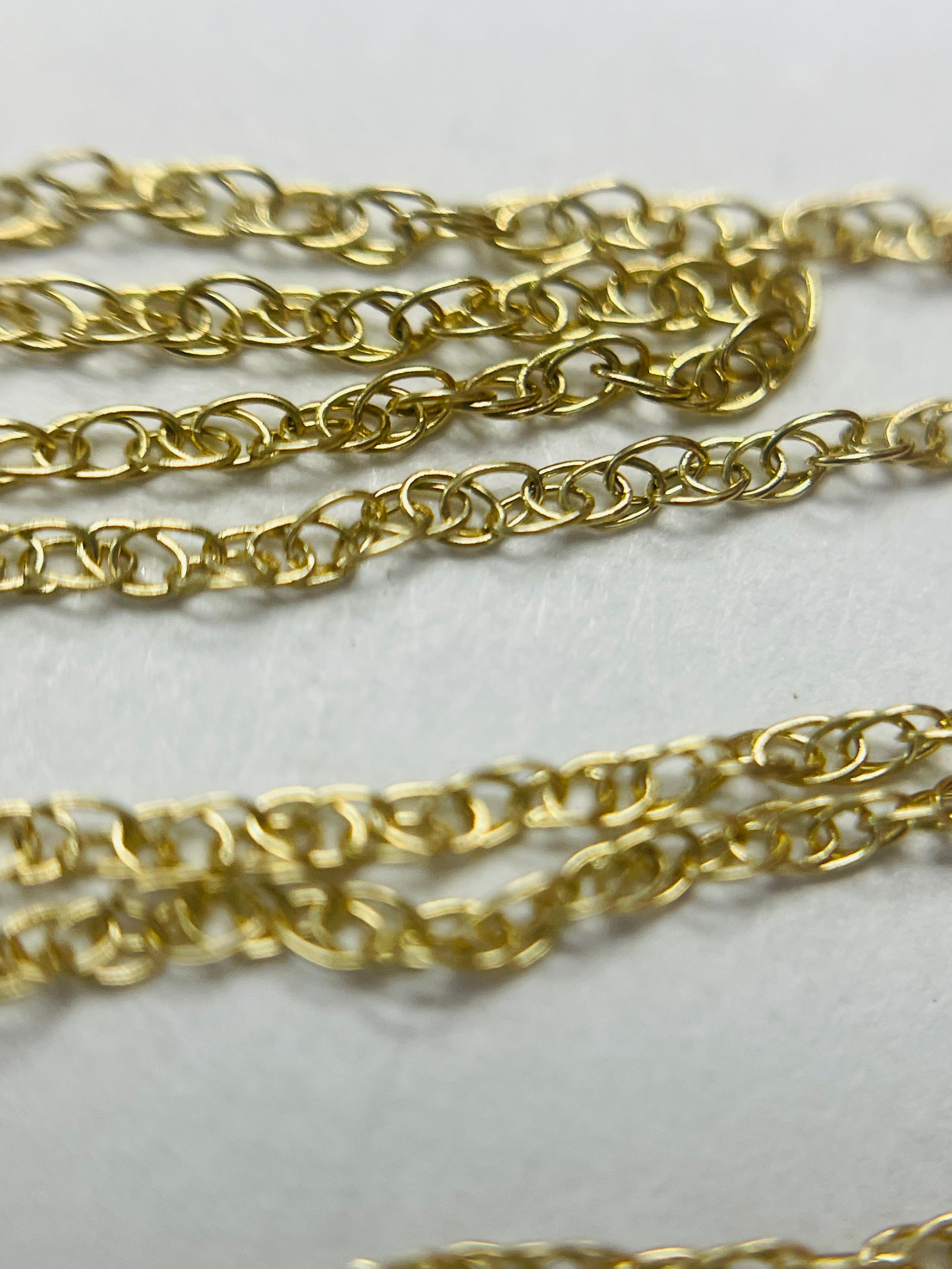 18” Solid 10K Yellow Gold Whisper Chain Necklace