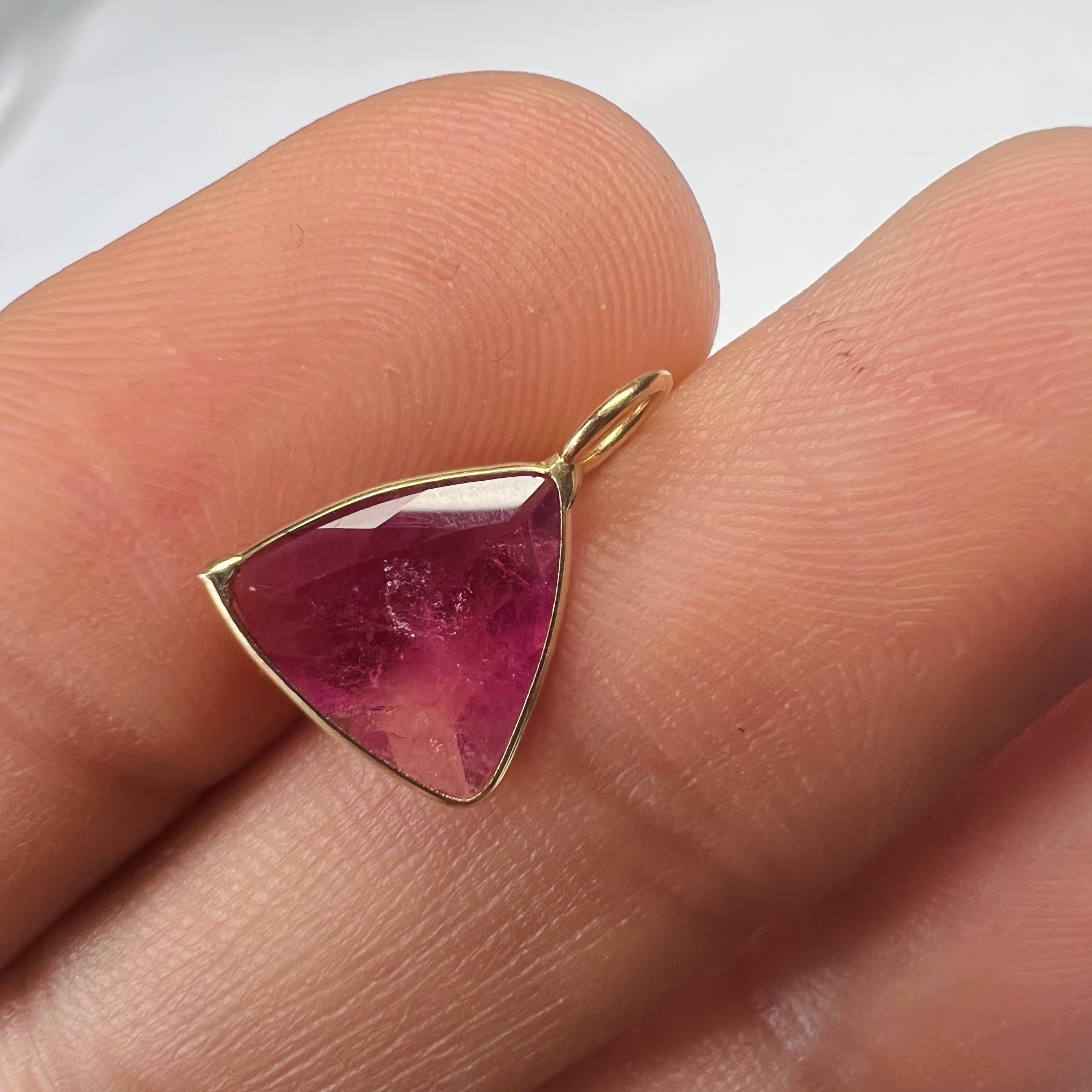 1.15CT  Natural Trillion Tourmaline 14K Yellow Gold Pendant Charm 14x10mm