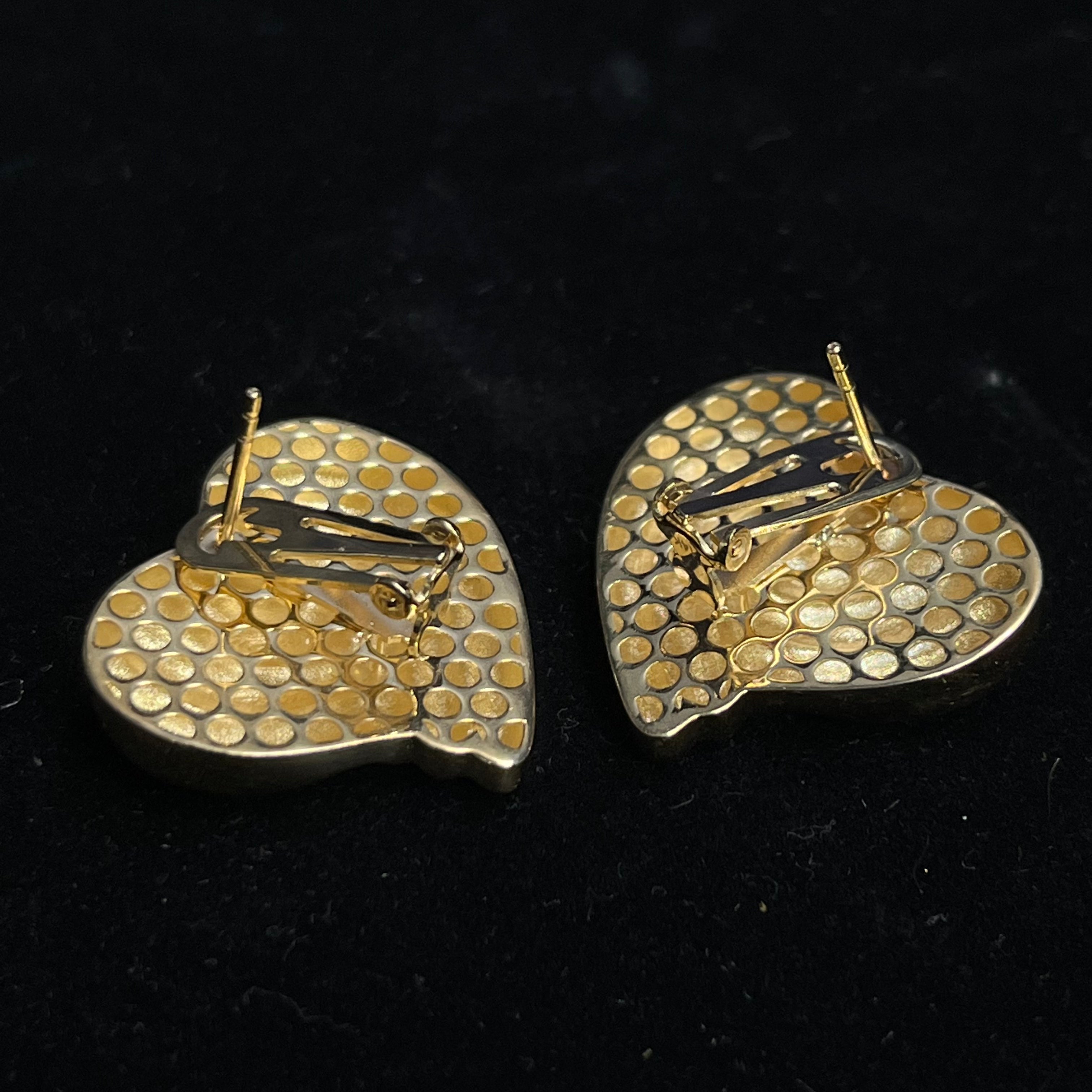 Cute! 14K Yellow Gold Sleek Puffy Heart Earrings