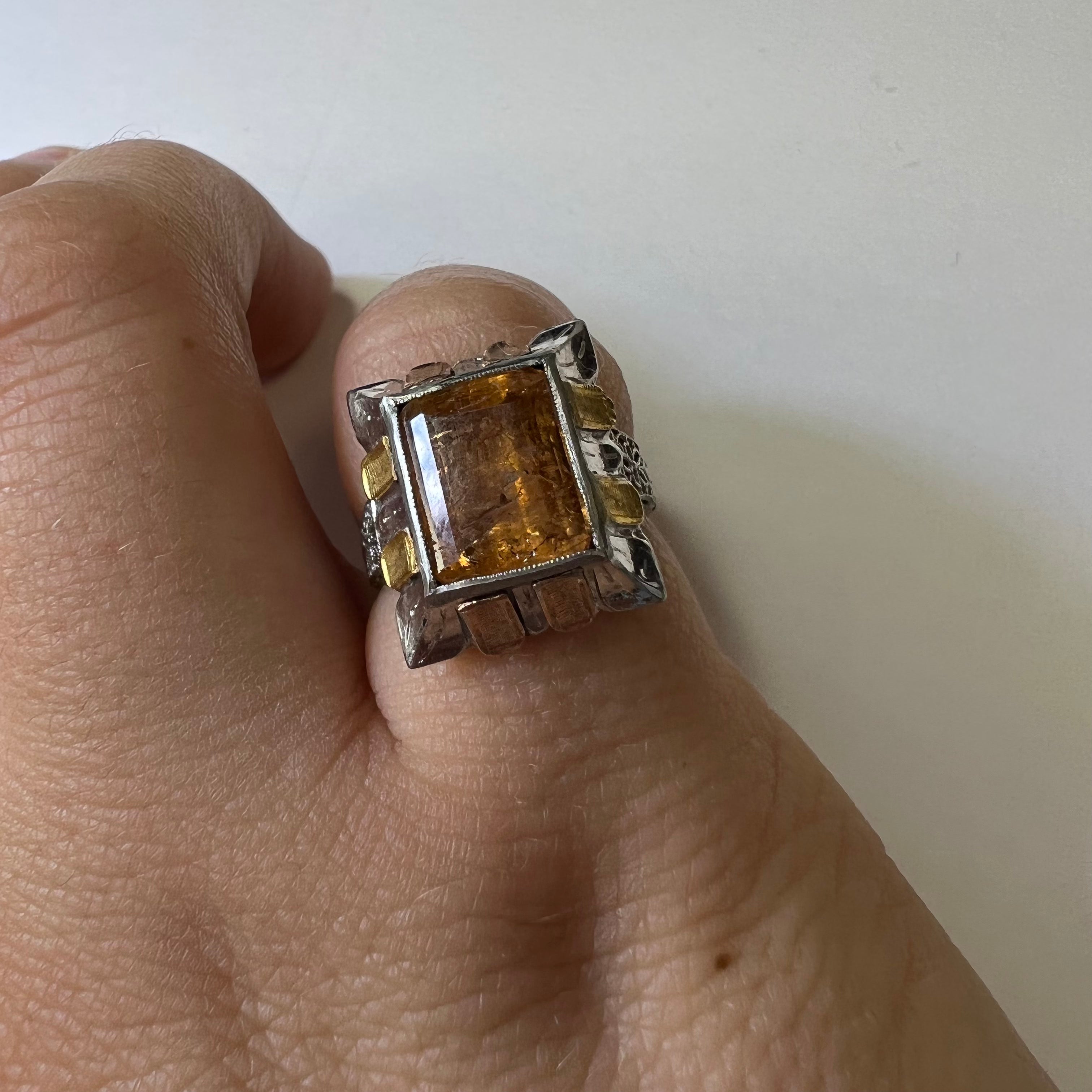 Art Deco 10K Gold  Imperial Topaz Engraved Ring Band Size 4.5