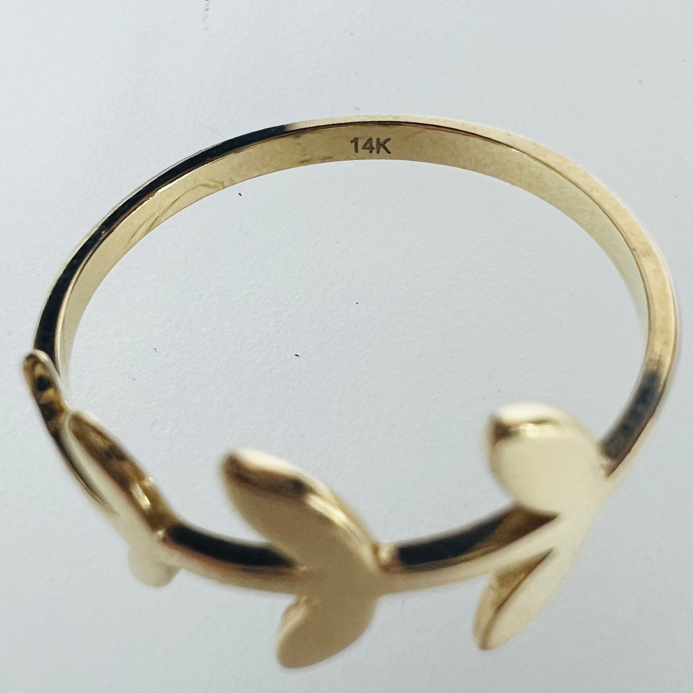 Solid 14K Yellow Gold Nature Leaves Stackable Ring Size 6.25