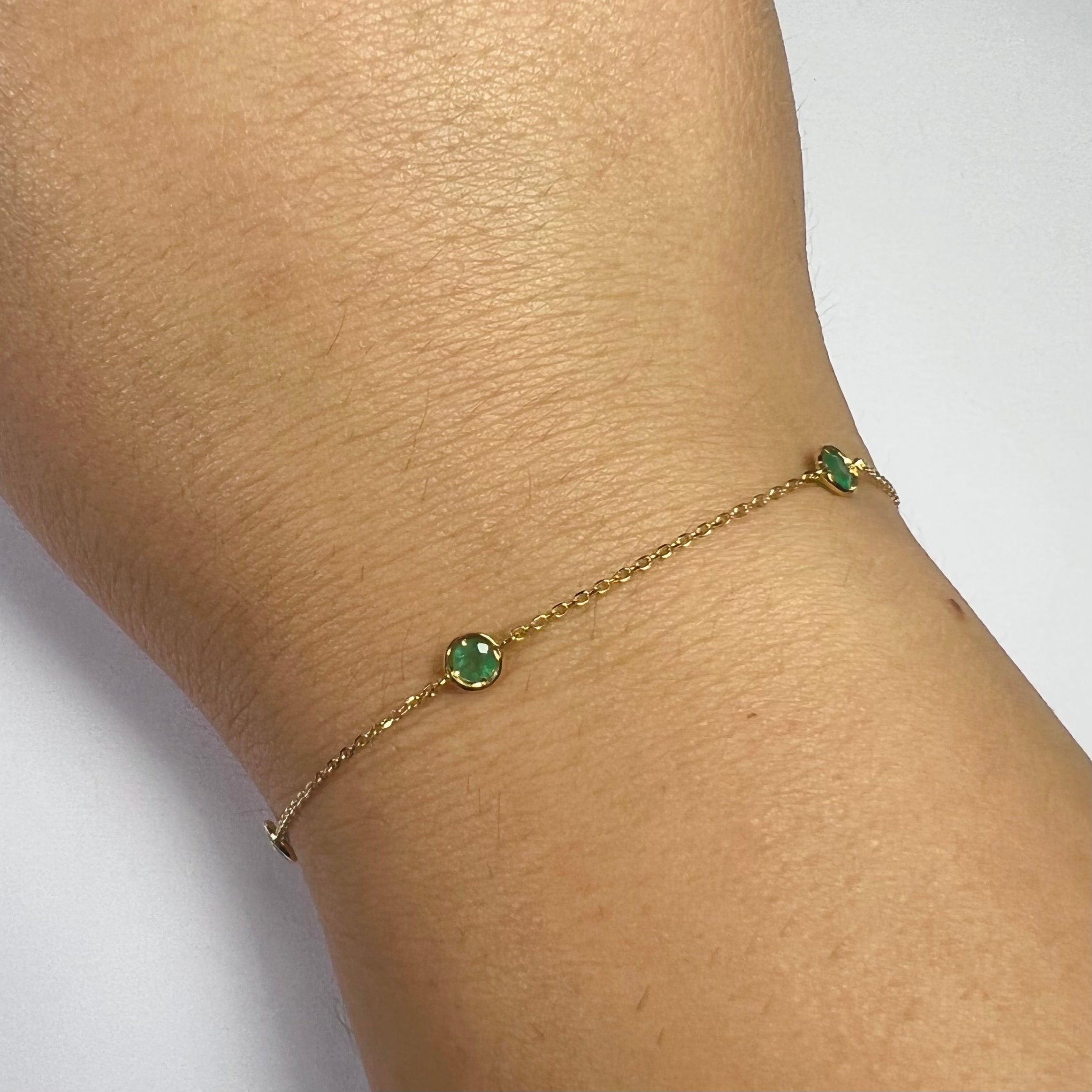 18K Yellow Gold Dainty Cable Chain Emerald by the Yard Bracelet 7.5"