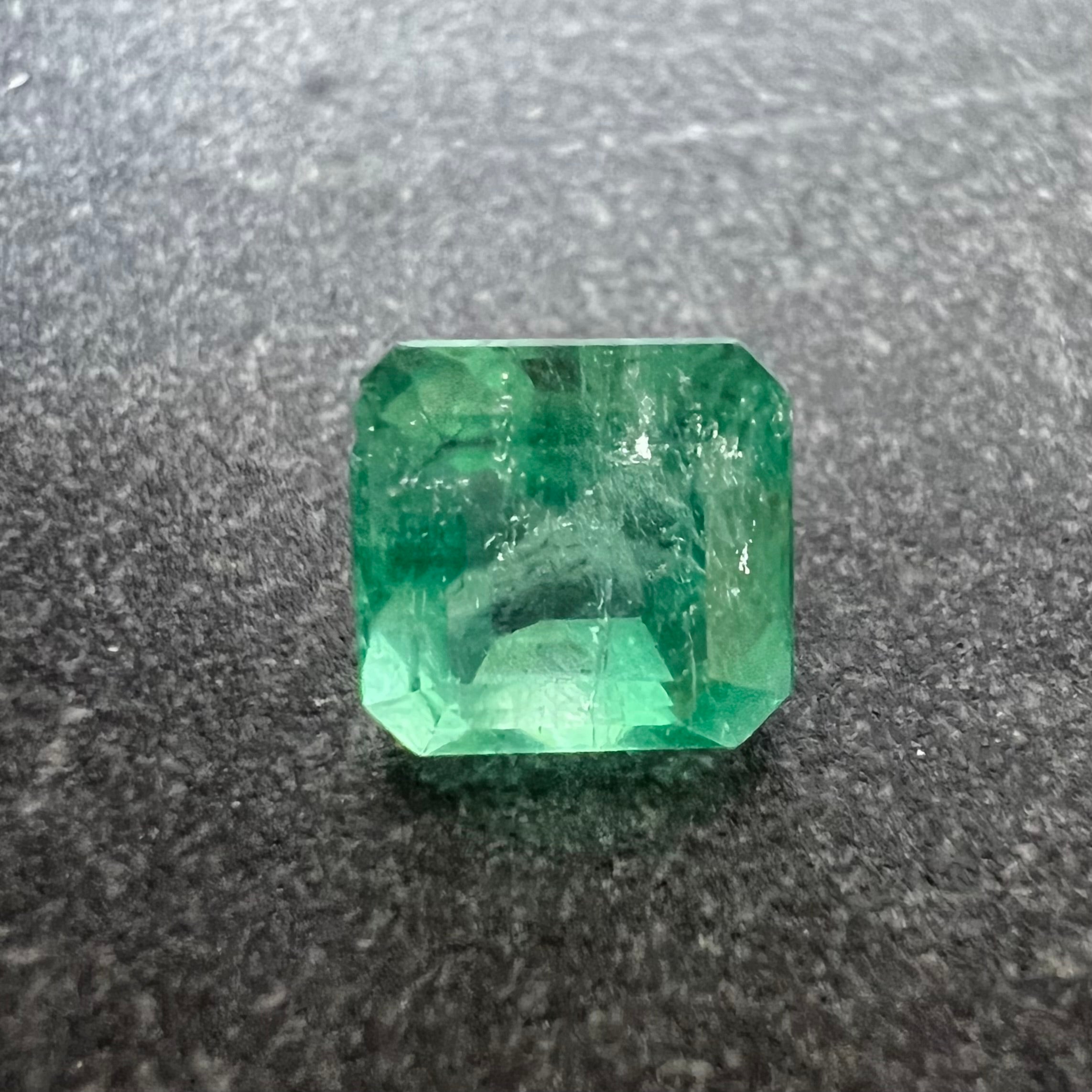 2.37CT Natural Colombian Emerald Loose Square Shape  8x8mm