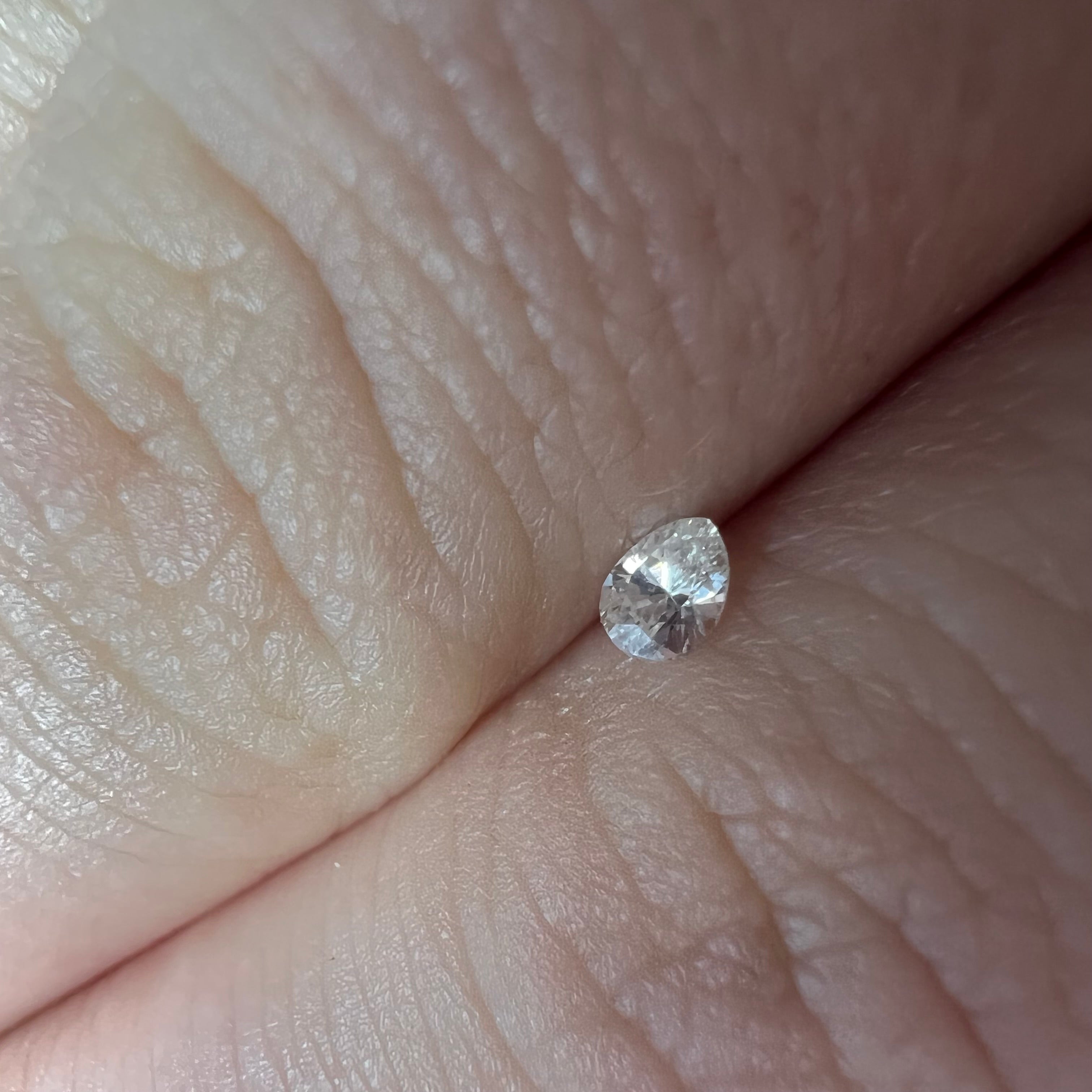 .12CT Pear Diamond H VS2 3.55x2.69x1.75mm Natural Earth mined