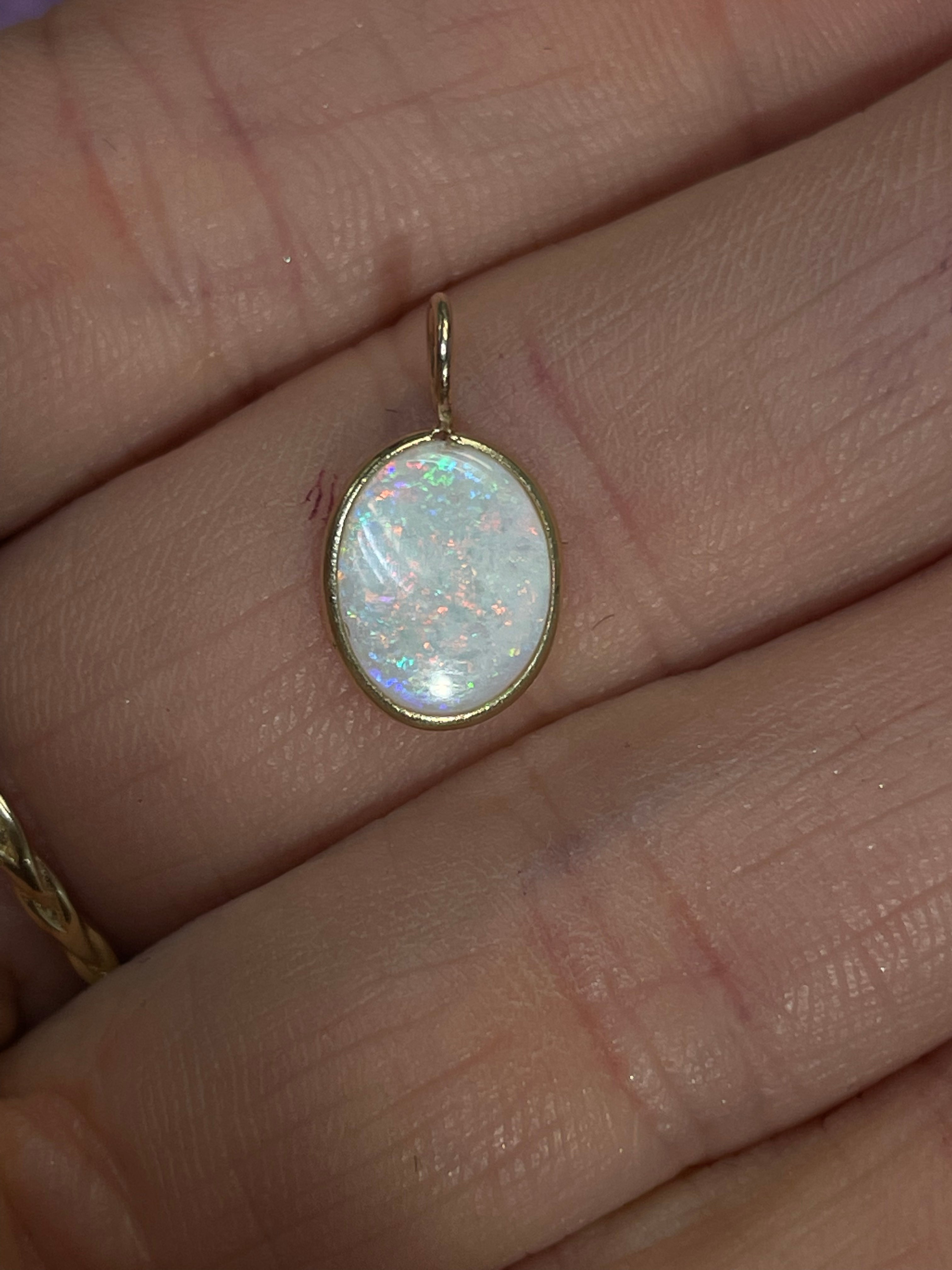 1CT Australian Opal 14K Yellow Gold Pendant Charm