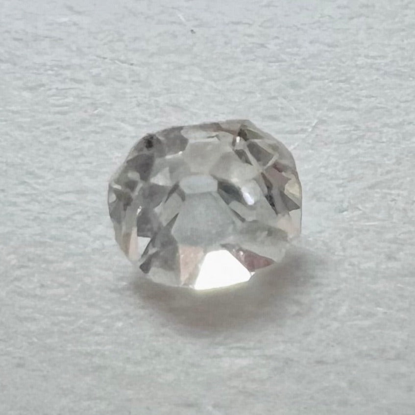 .06CT Oval Diamond I VS2 2.46x2.14x1.70mm Natural Earth mine