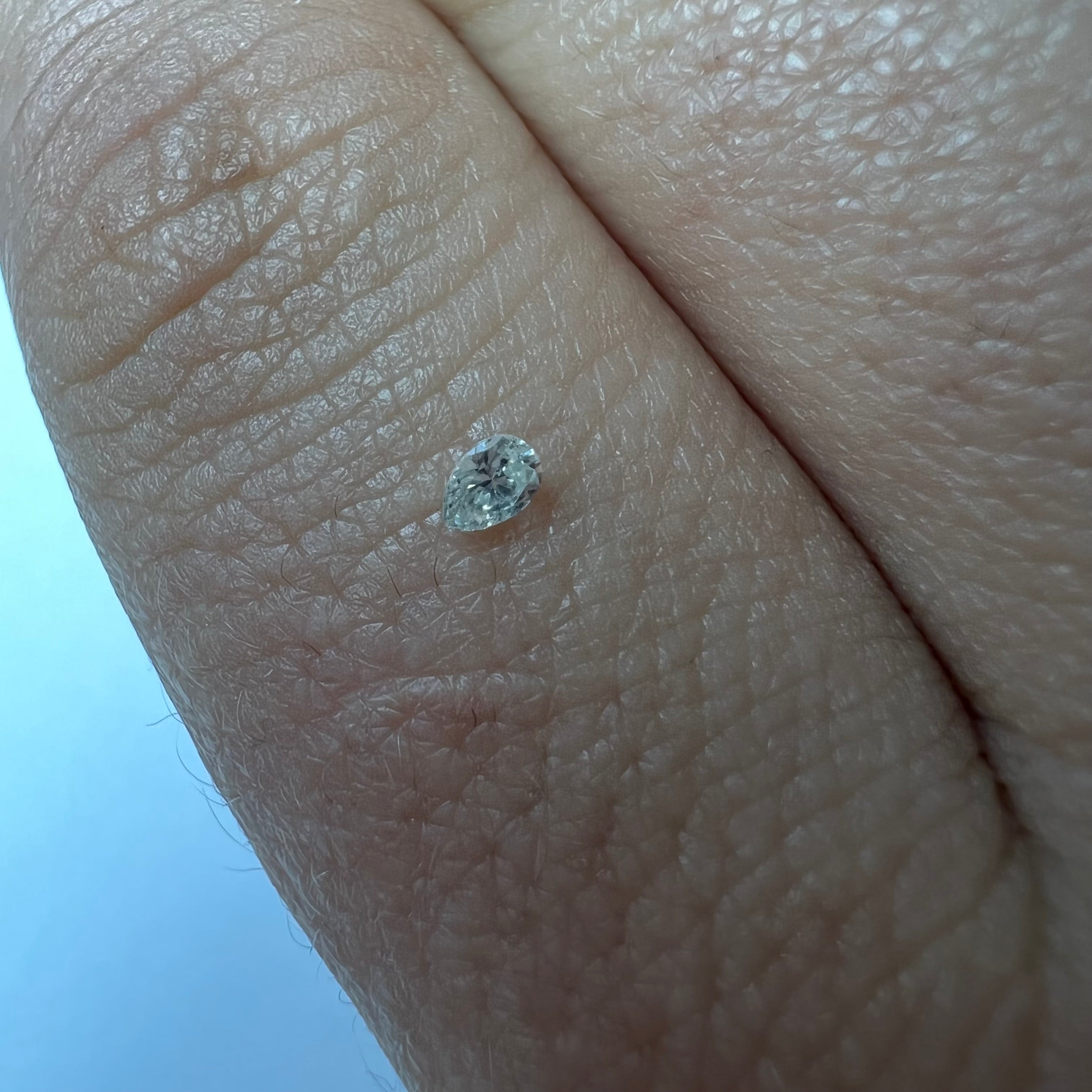 .055CT Pear Shape Diamond K SI2 2.82x2.08x1.28mm Natural Earth mined