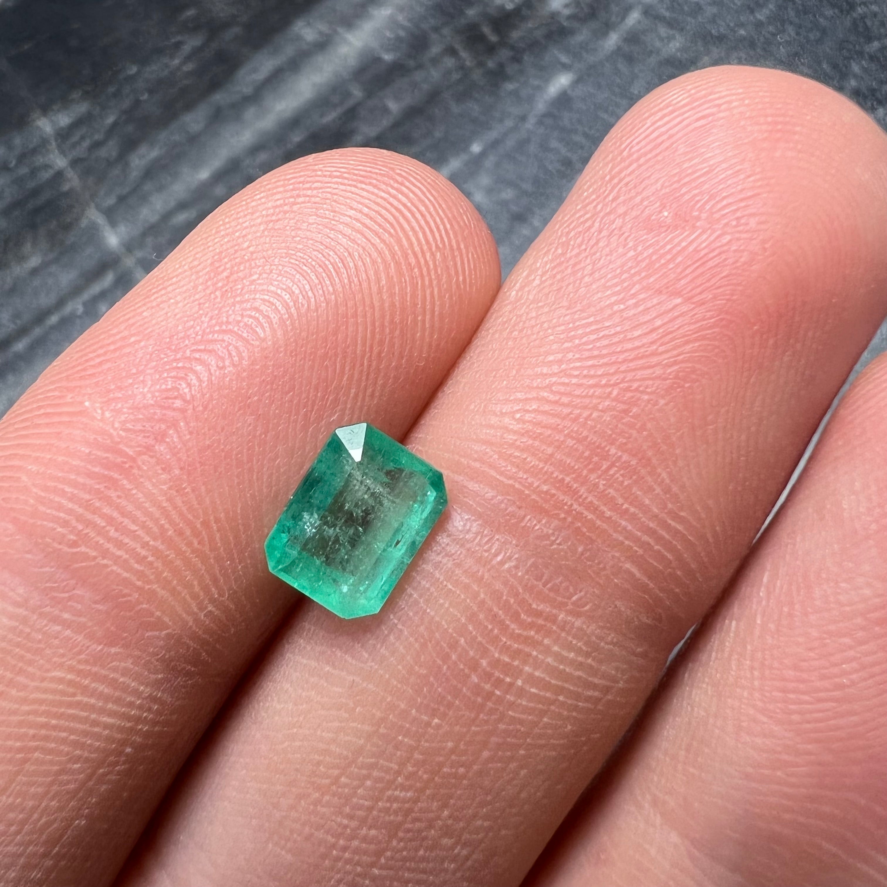 1.25CT Natural Colombian Emerald Loose Rectangle Shape 7x5mm