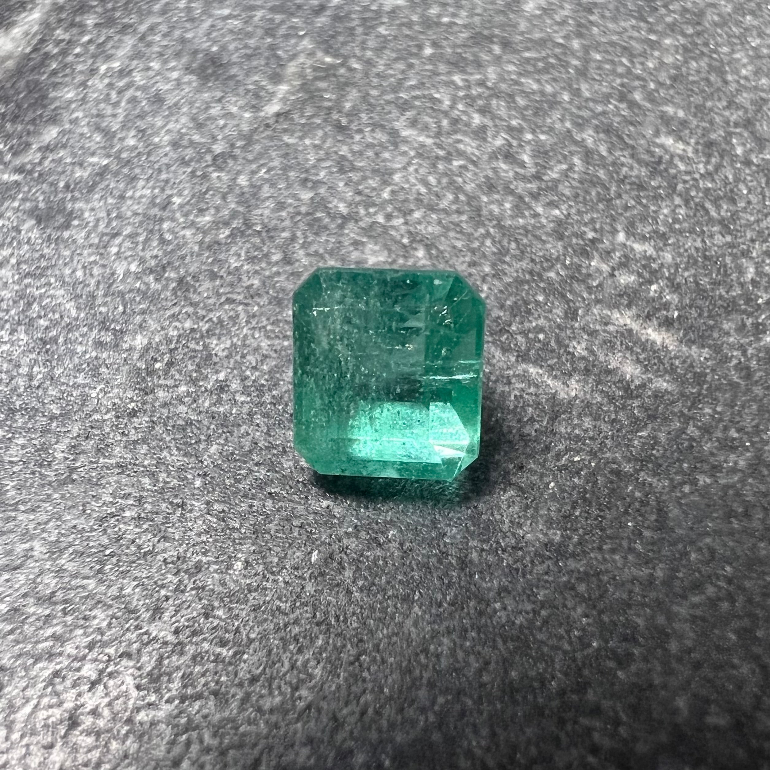 1.26CT Loose Natural Colombian Emerald Square Cut 6.29x5.62x5.01mm