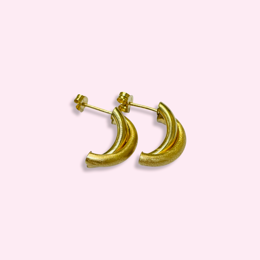 .65” Unique Crossover 14K Yellow Gold Curved Earrings