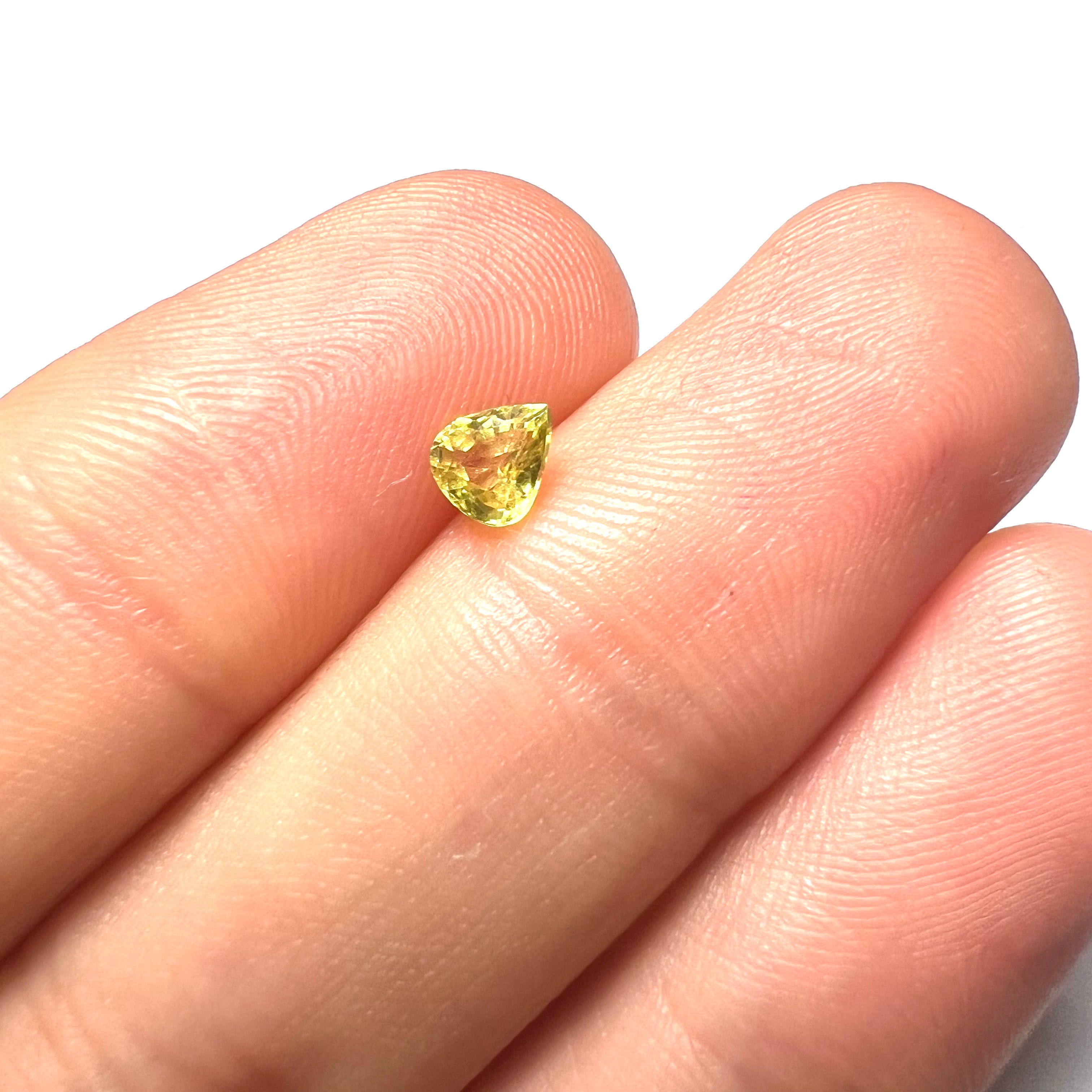 .50CT Loose Pear Yellow Sapphire 6.01x5.03x3.01mm Earth mined Gemstone