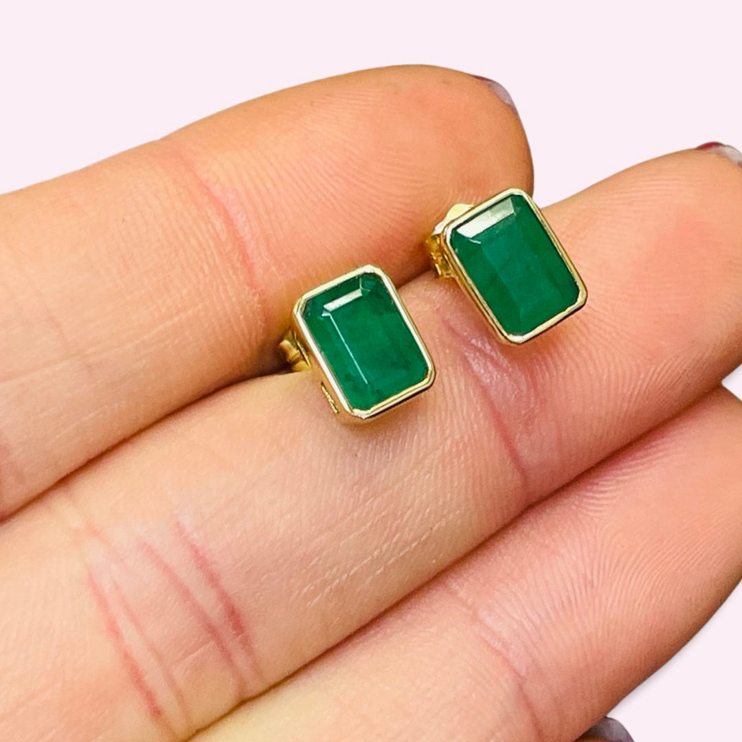 3CT Colombian Emerald 18K Yellow Gold Bezel Stud Earrings