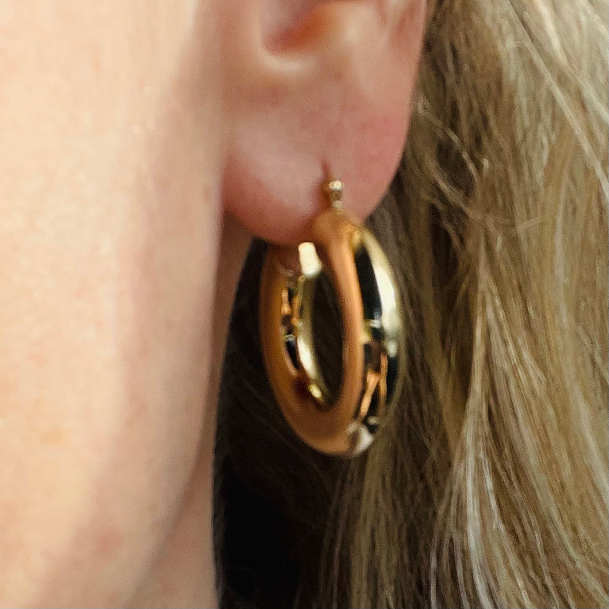 1.3” 6mm 10K Yellow Gold Hoop Earrings