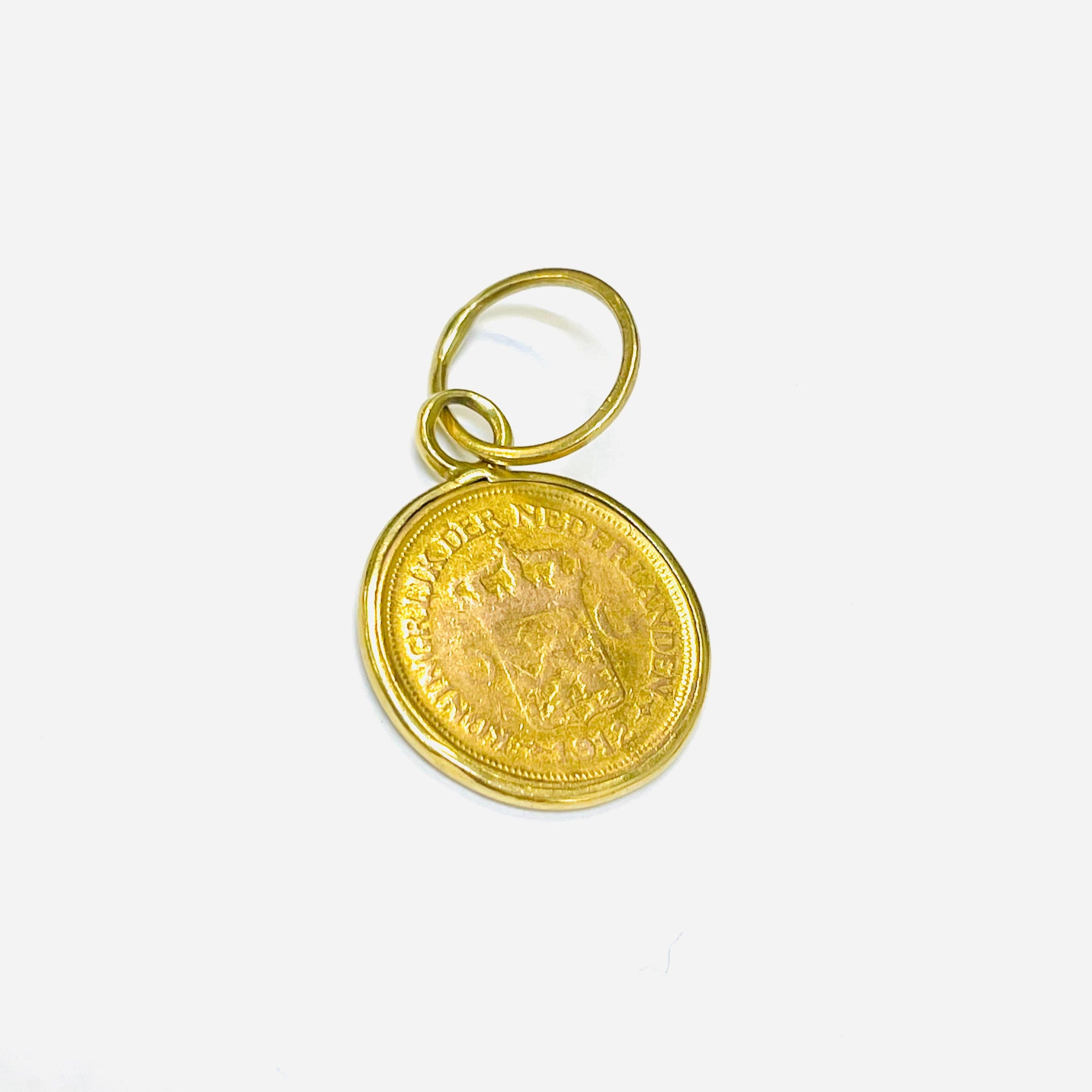 Wilhemina Kongingin  .900 Fine Gold Coin in 18K Bezel