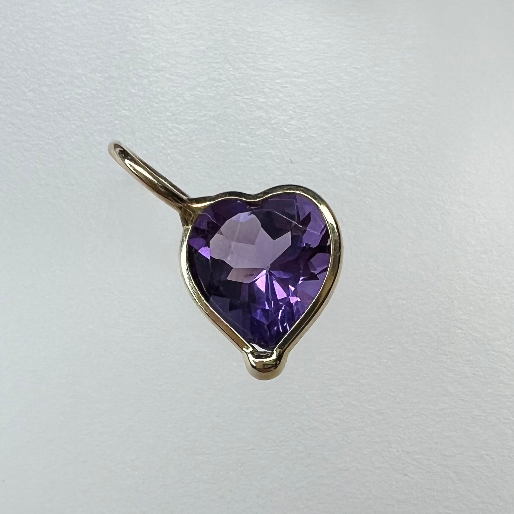 .90CT Natural Amethyst 14K Yellow Gold Pendant Charm 10x6mm