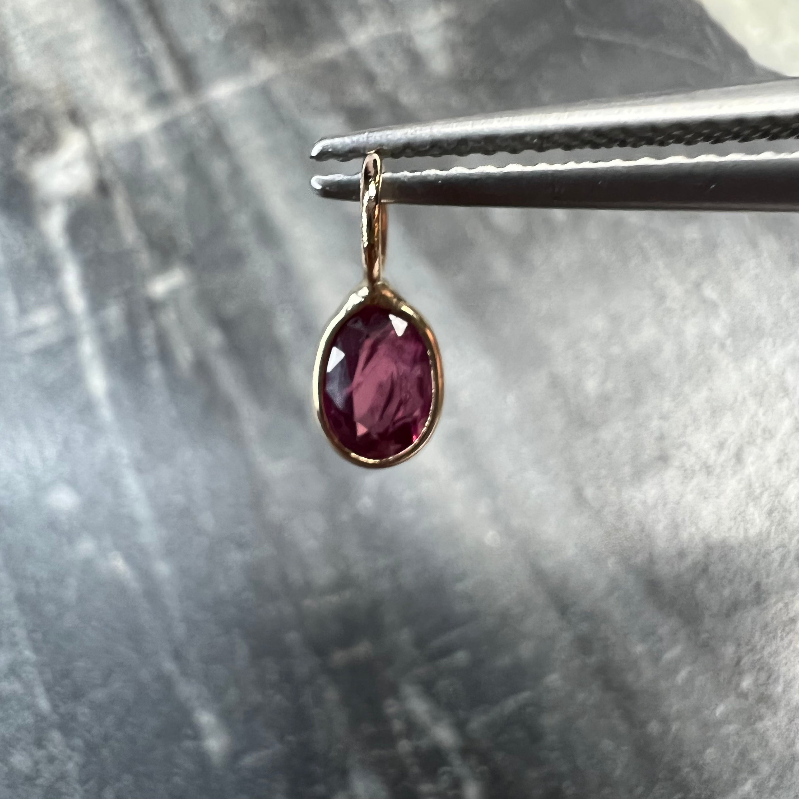 .59CT Natural Oval Ruby 14K Yellow Gold Pendant Charm 10x4mm