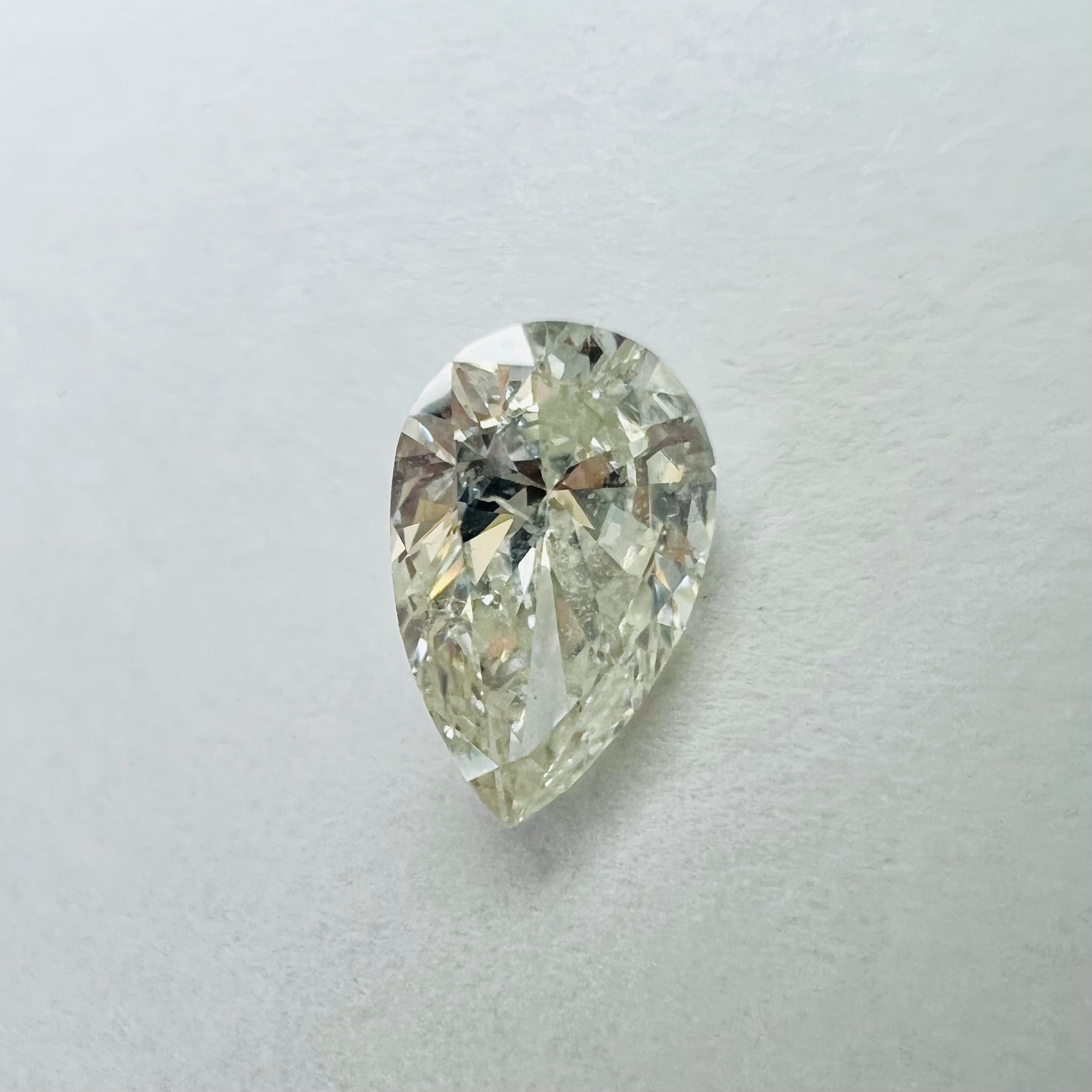 .39CT Pear Brilliant Diamond K SI2 6.32x4.03x2.35mm Natural Earth mined
