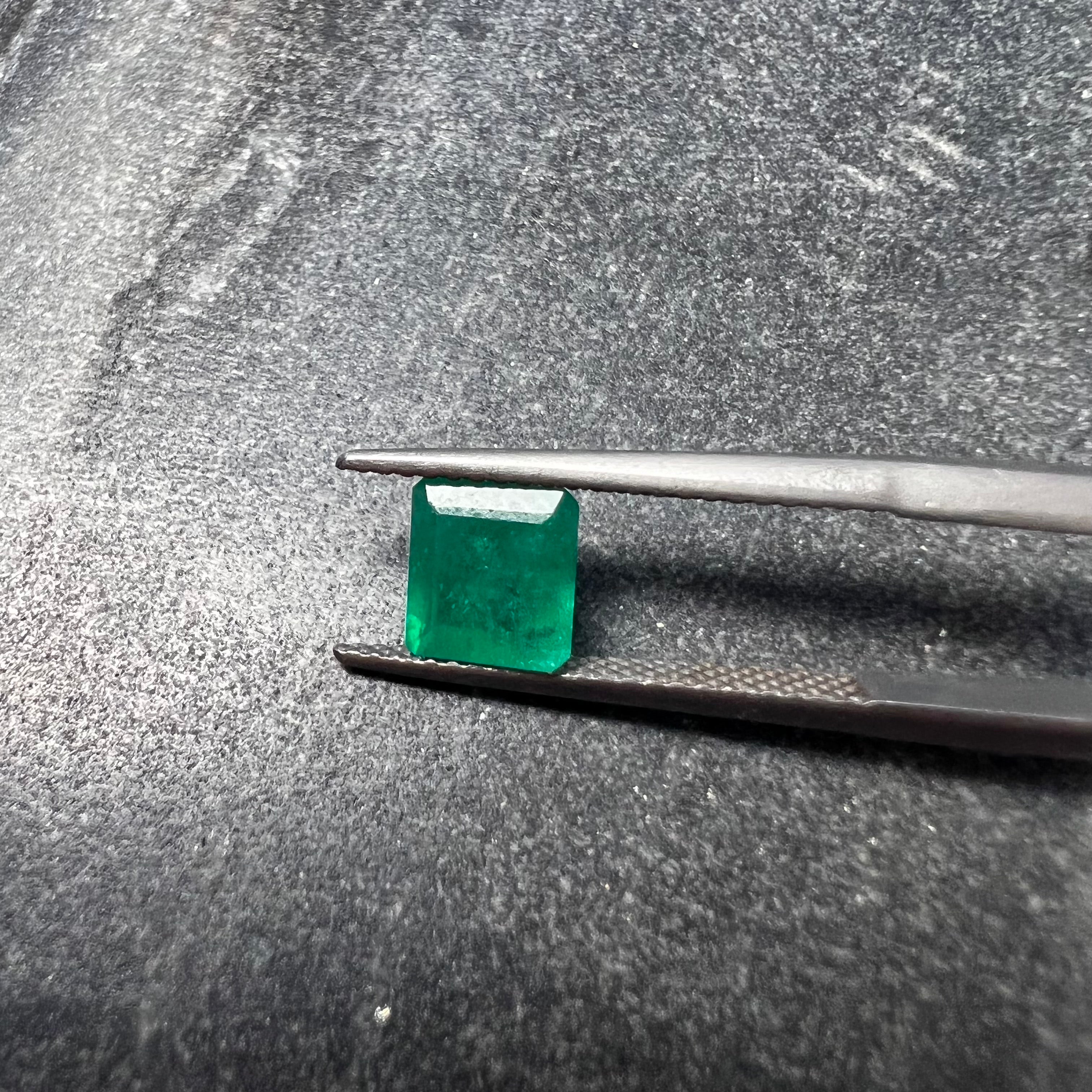 1.11CT Loose Natural Colombian Emerald Square Cut 6.82x6.24x3.78CT