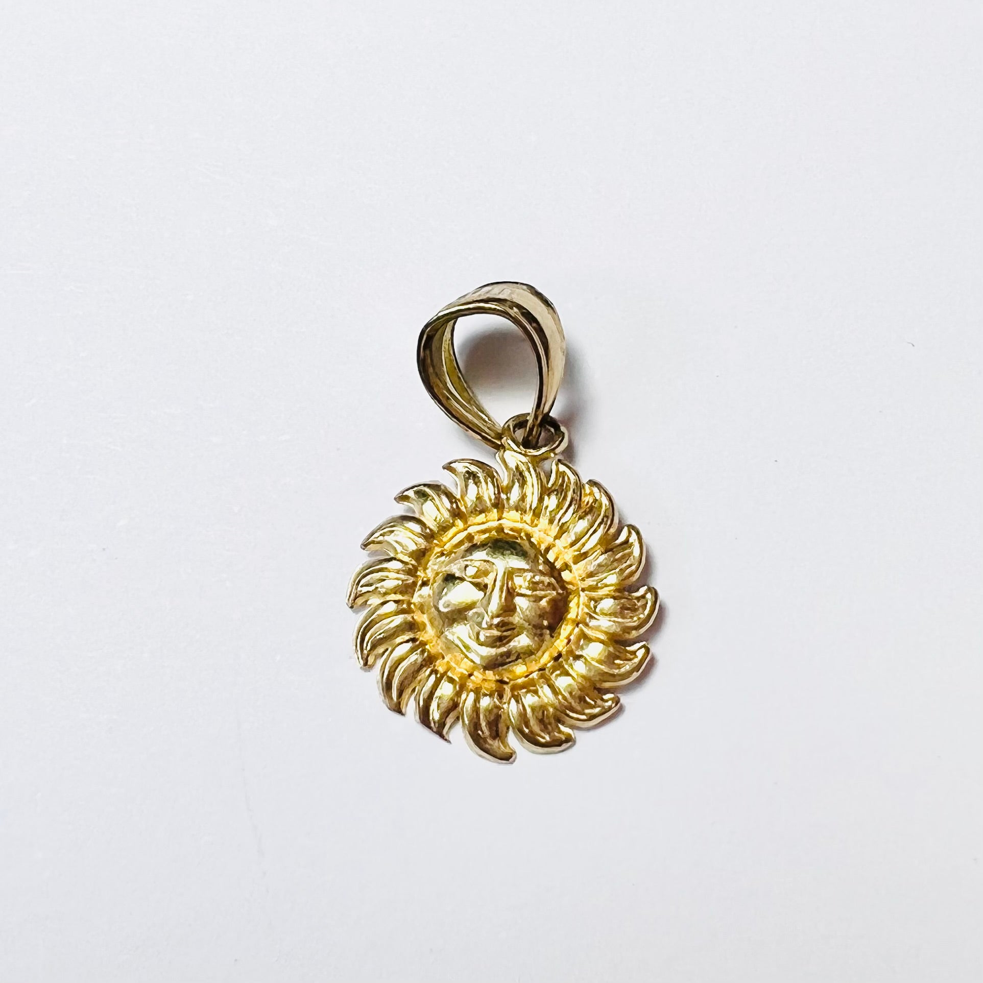 Solid 10K Shining Sun Pendant Charm 28x12mm