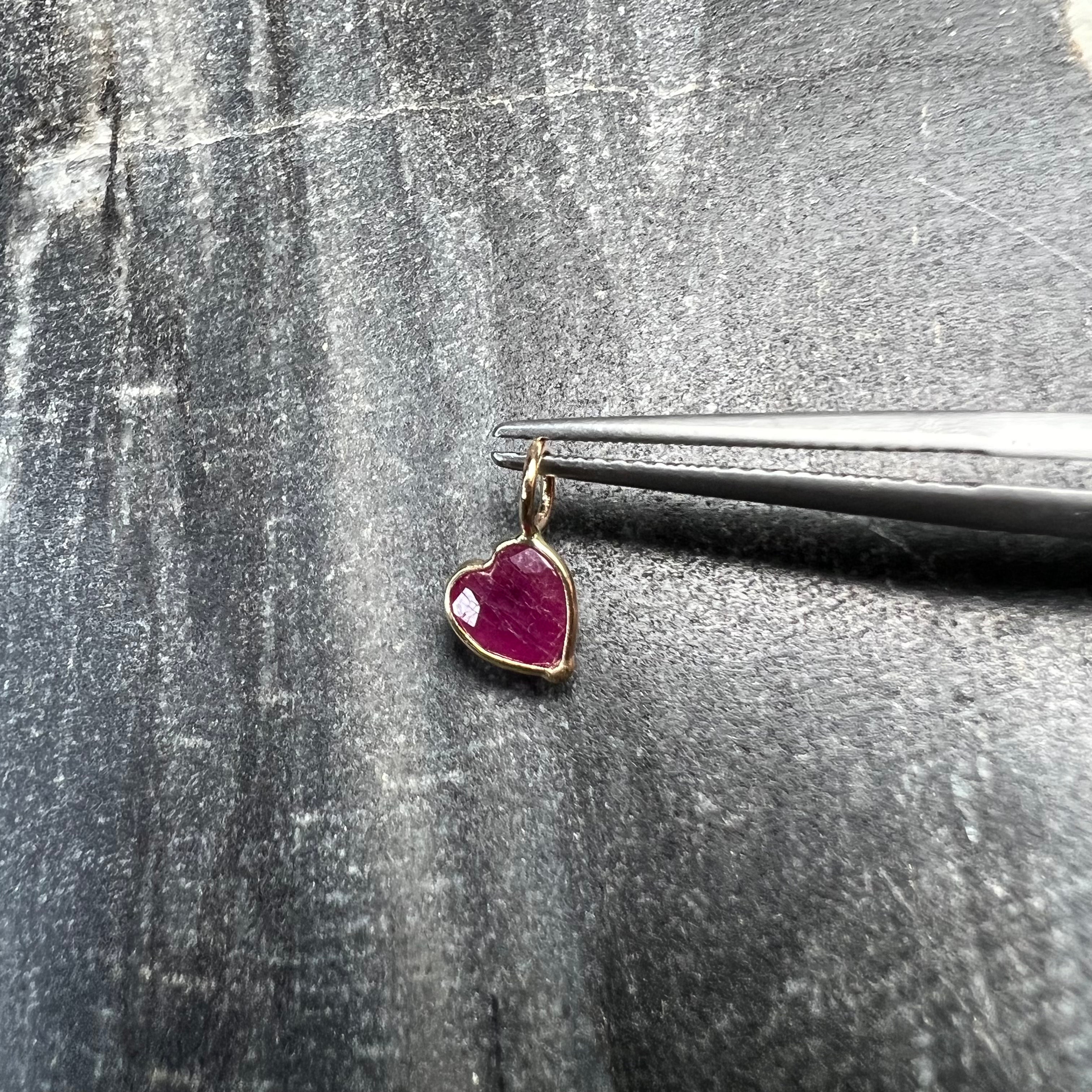 1.1CT Natural Ruby Heart 14K Yellow Gold Pendant Charm 10x6mm