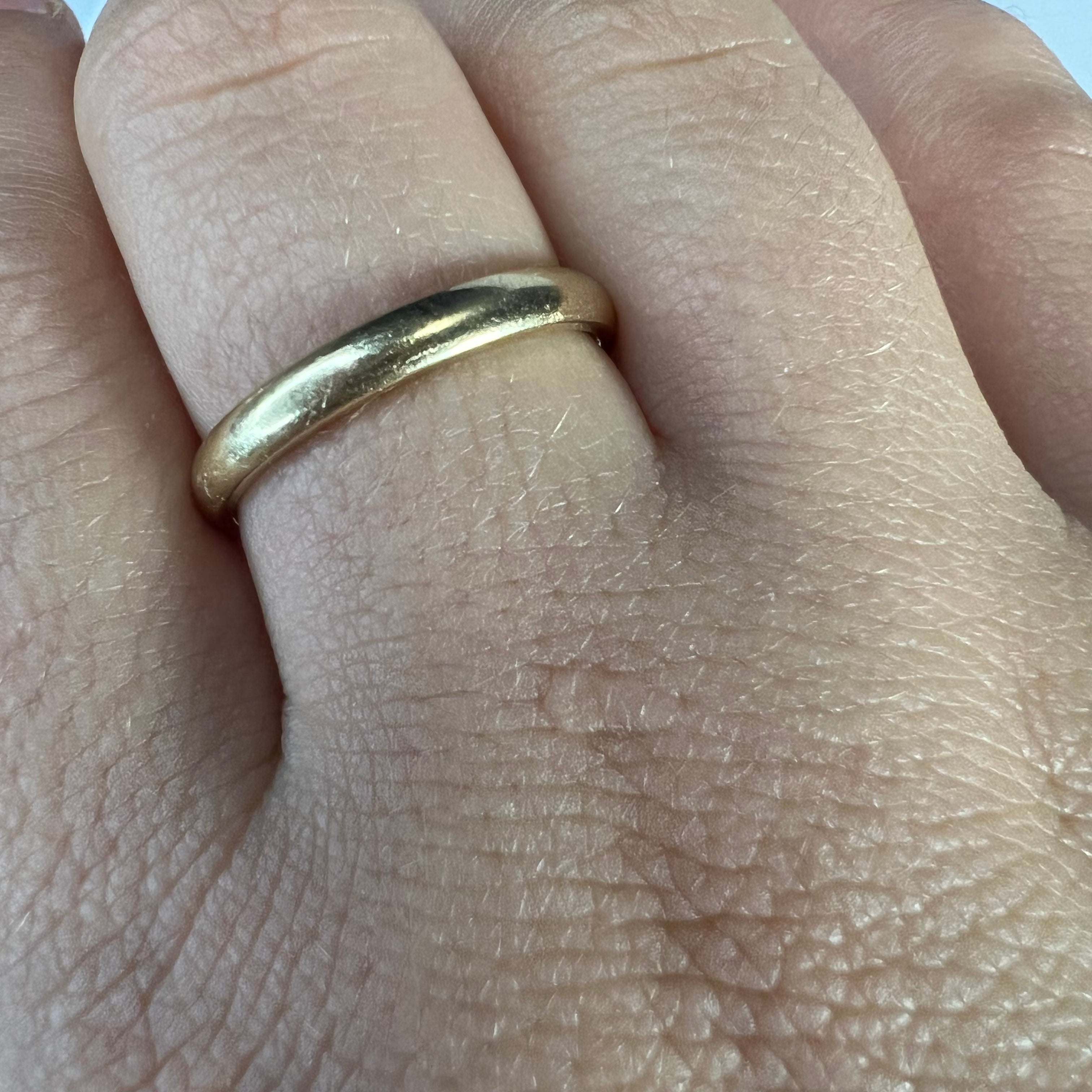 Solid 14K Yellow Gold Ring Band Size 9