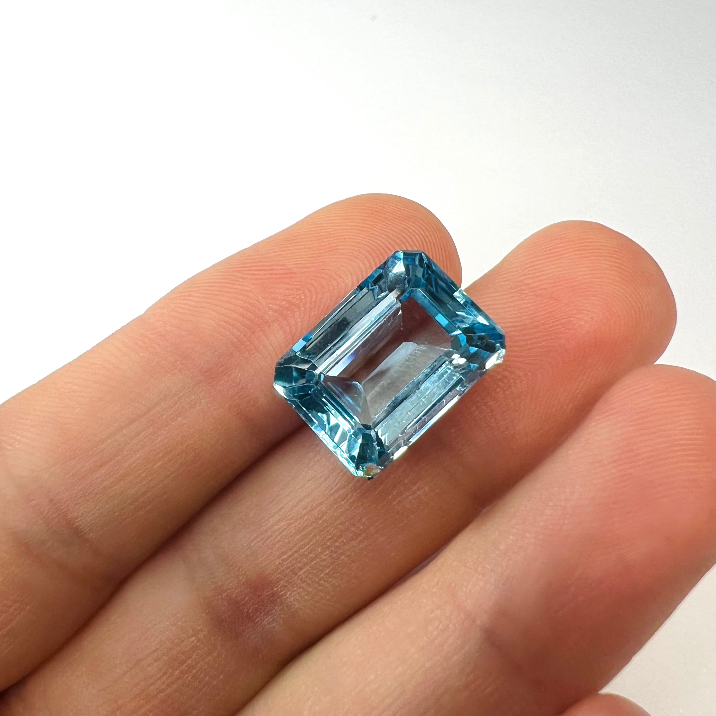 13.97CTW Loose Natural Octagon Cut Topaz 15.9x11.5x7.6mm Earth mined Gemstone