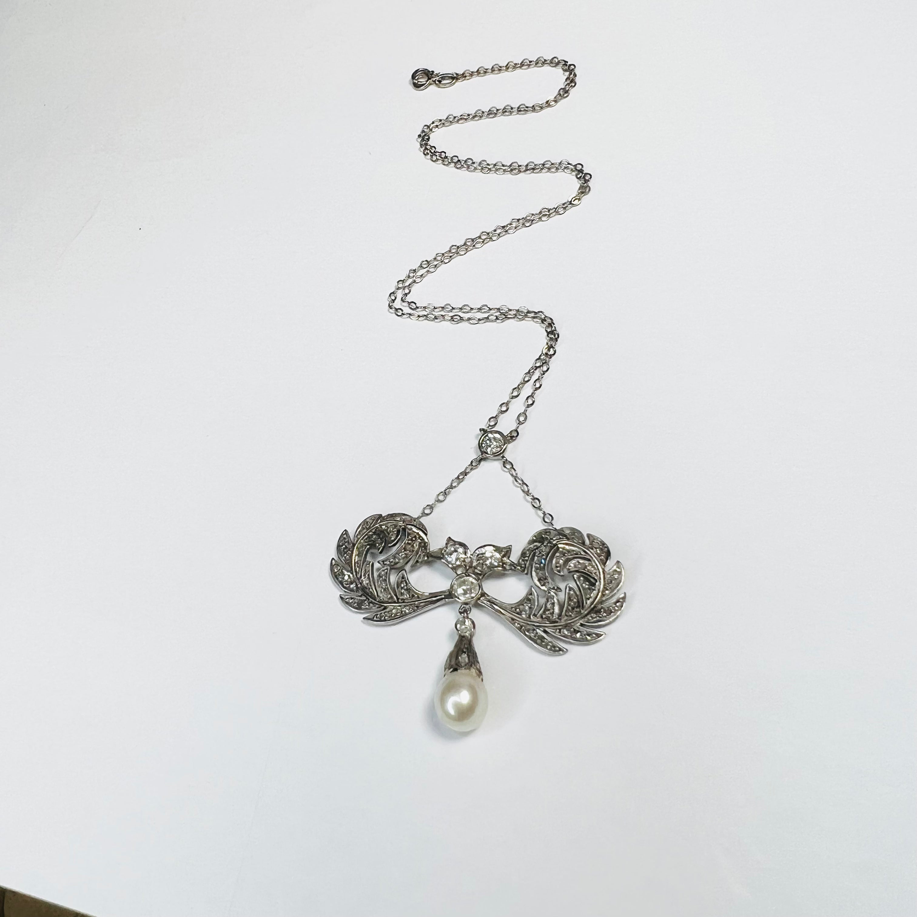 18K White Gold Edwardian Pearl & Old Mine Diamond Lariat Necklace 16"