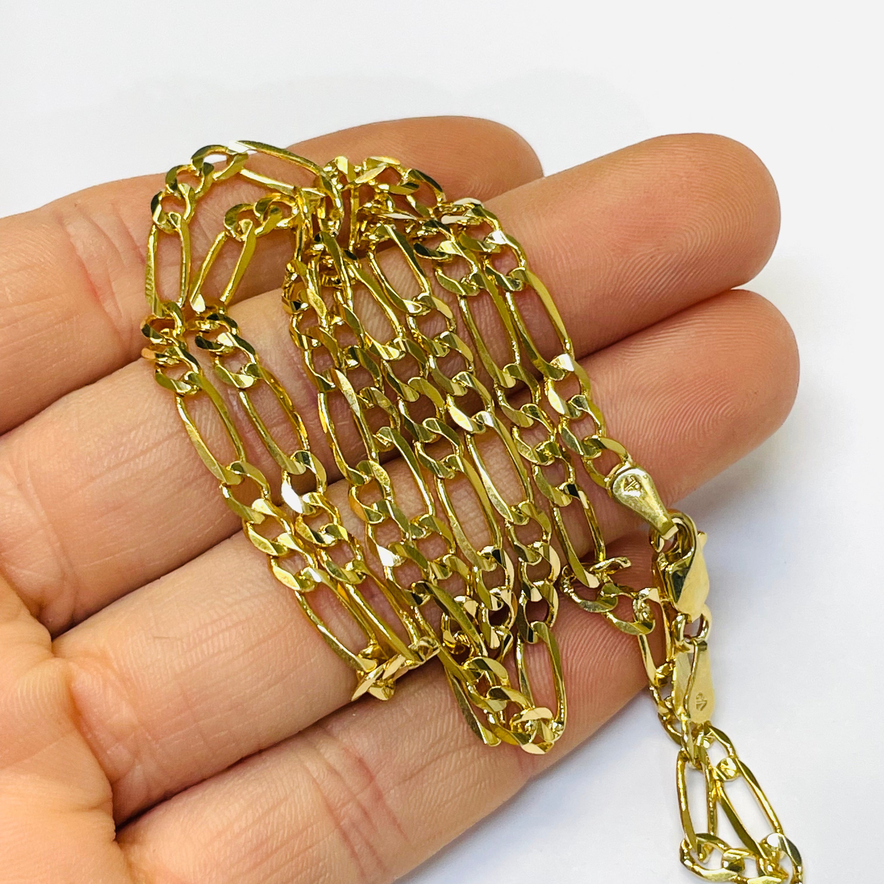 18” 4mm 14K Yellow Gold Figaro Link Chain