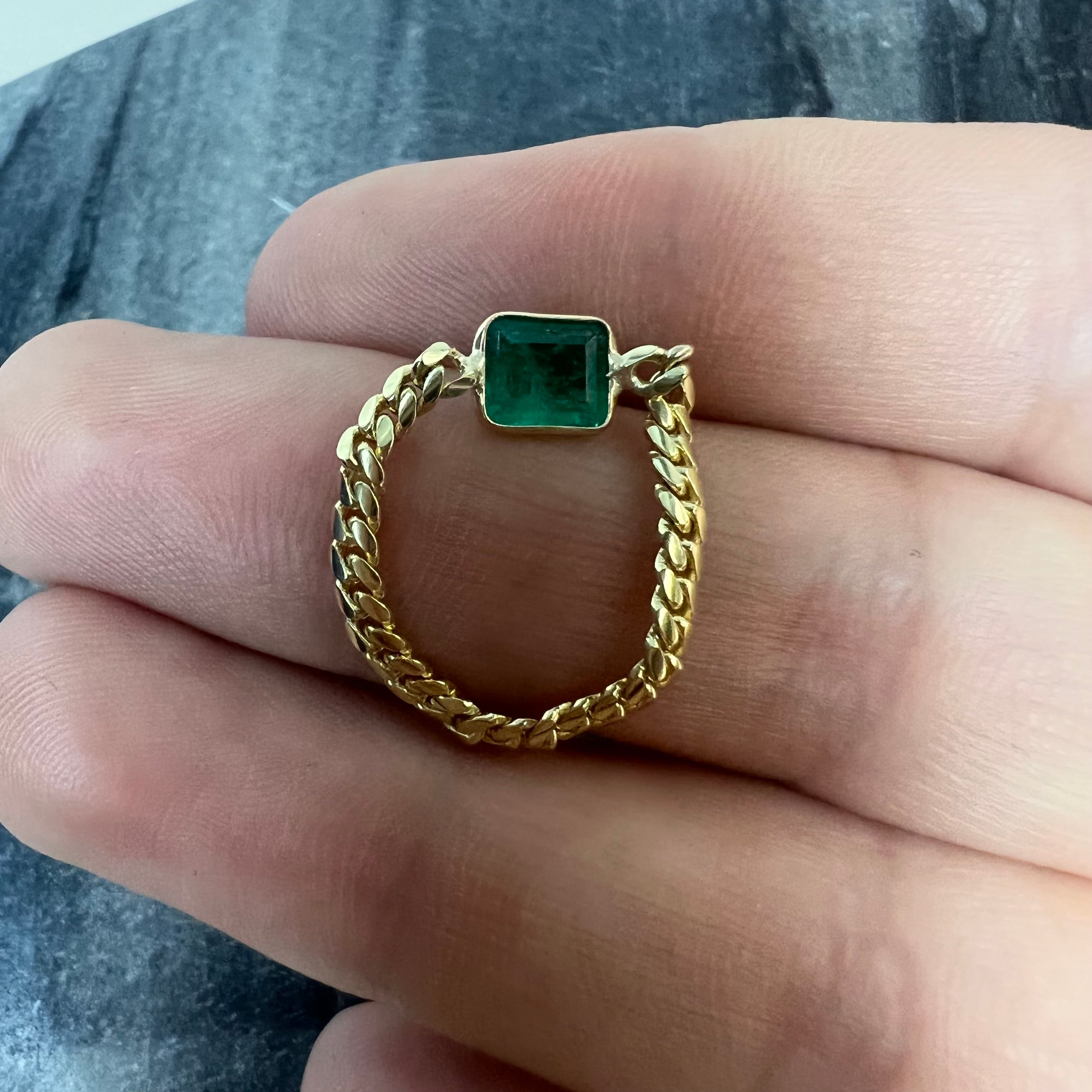 Solid 14K Yellow Gold Natural Emerald Cuban Chain Ring Size 7