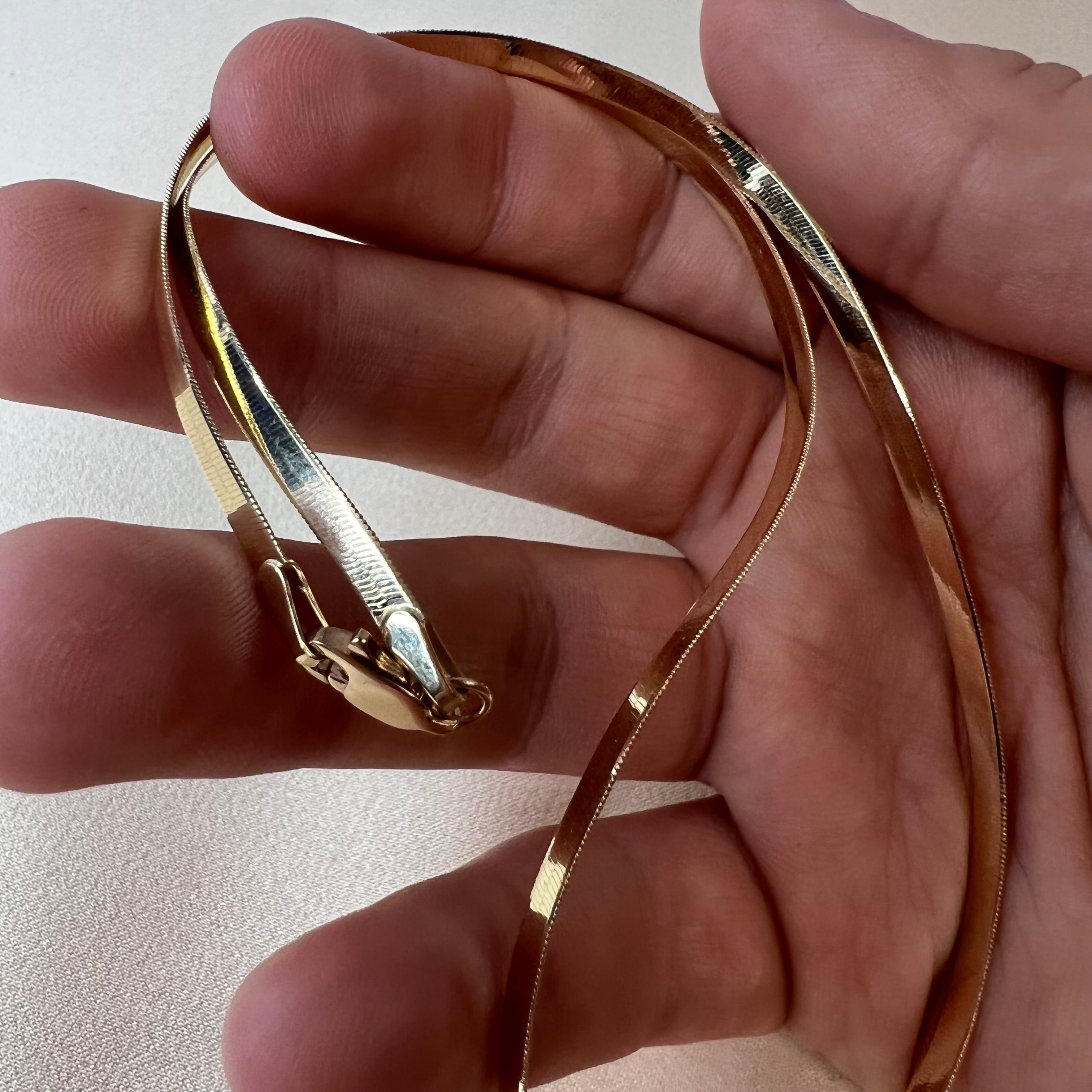 16” 3mm 14K Yellow Gold Herringbone Chain Necklace