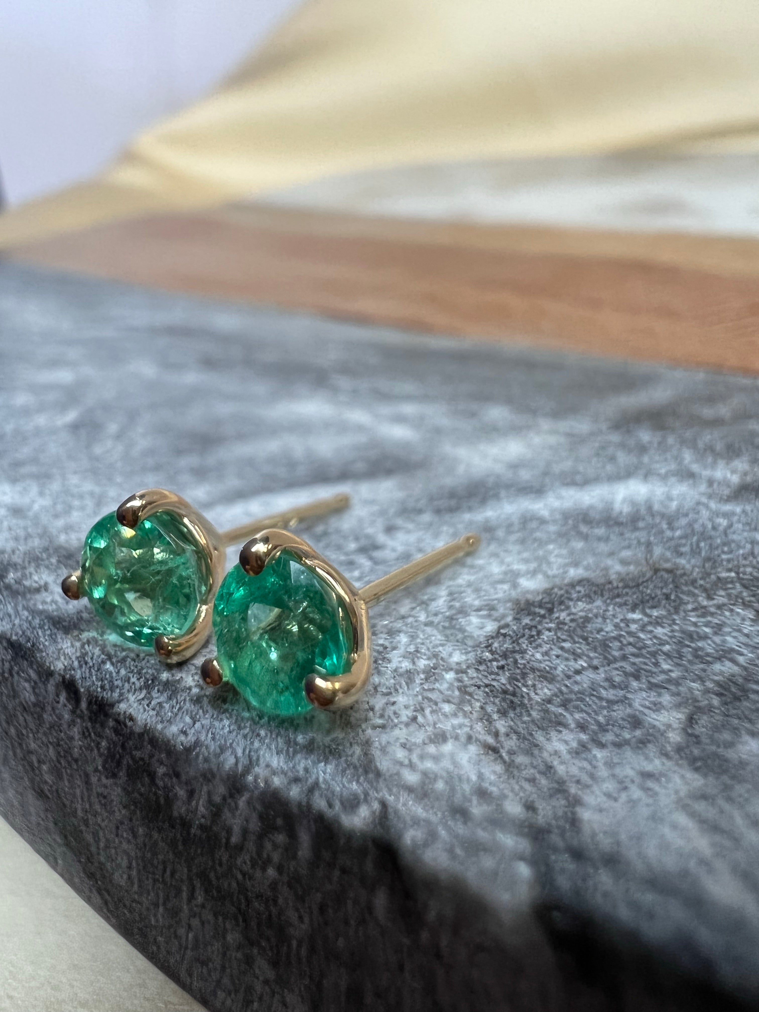 .95CT Colombian Emerald Round 14K Yellow Gold Stud Earrings