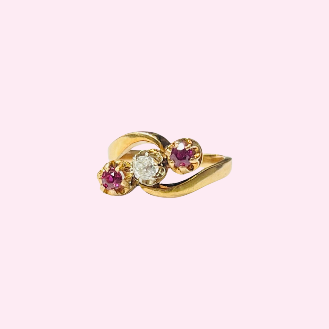 14K Yellow Gold Ring with Rubies and a Diamond Size 6