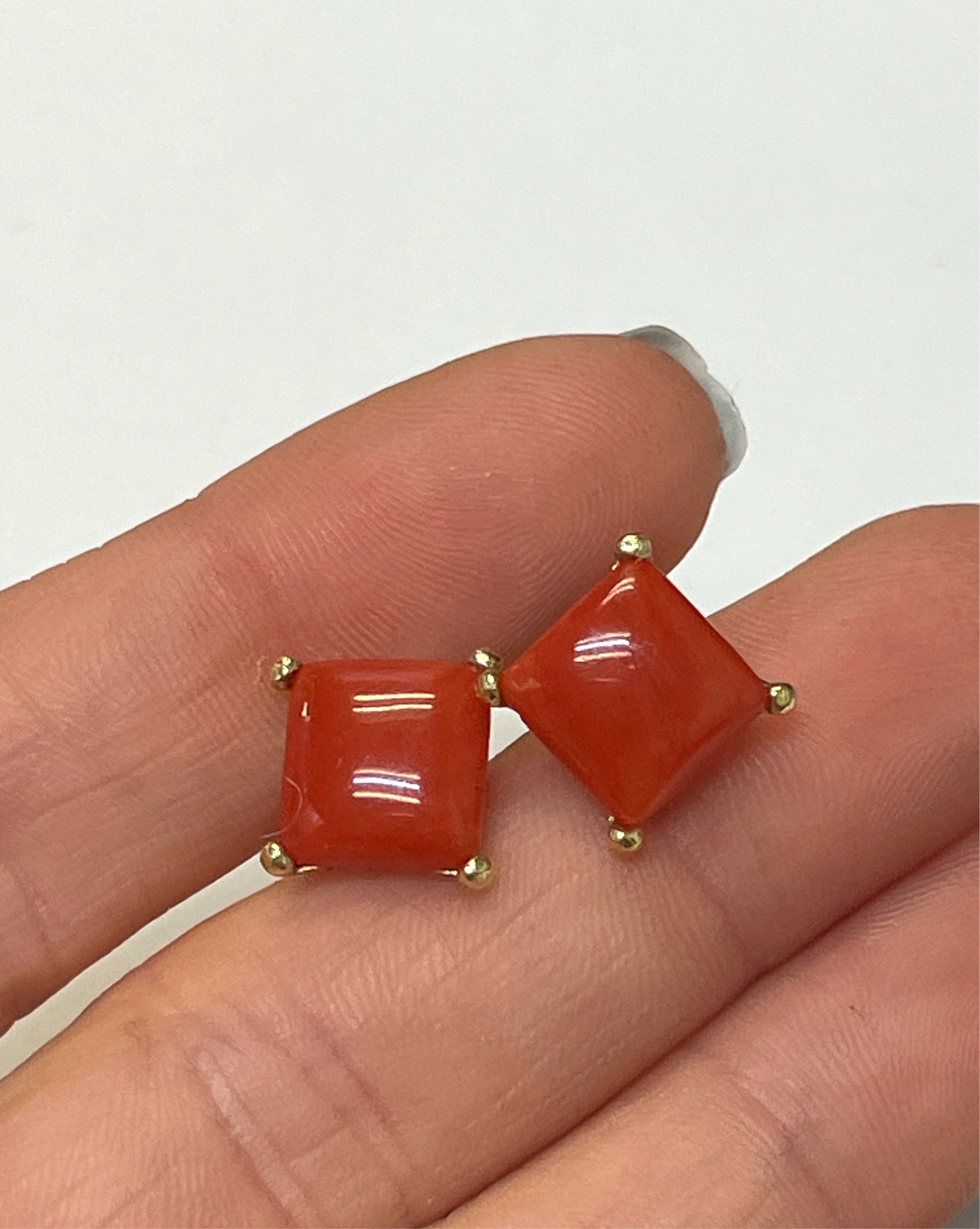 10x10mm Natural Untreated Red Coral Earrings 18K Yellow Gold
