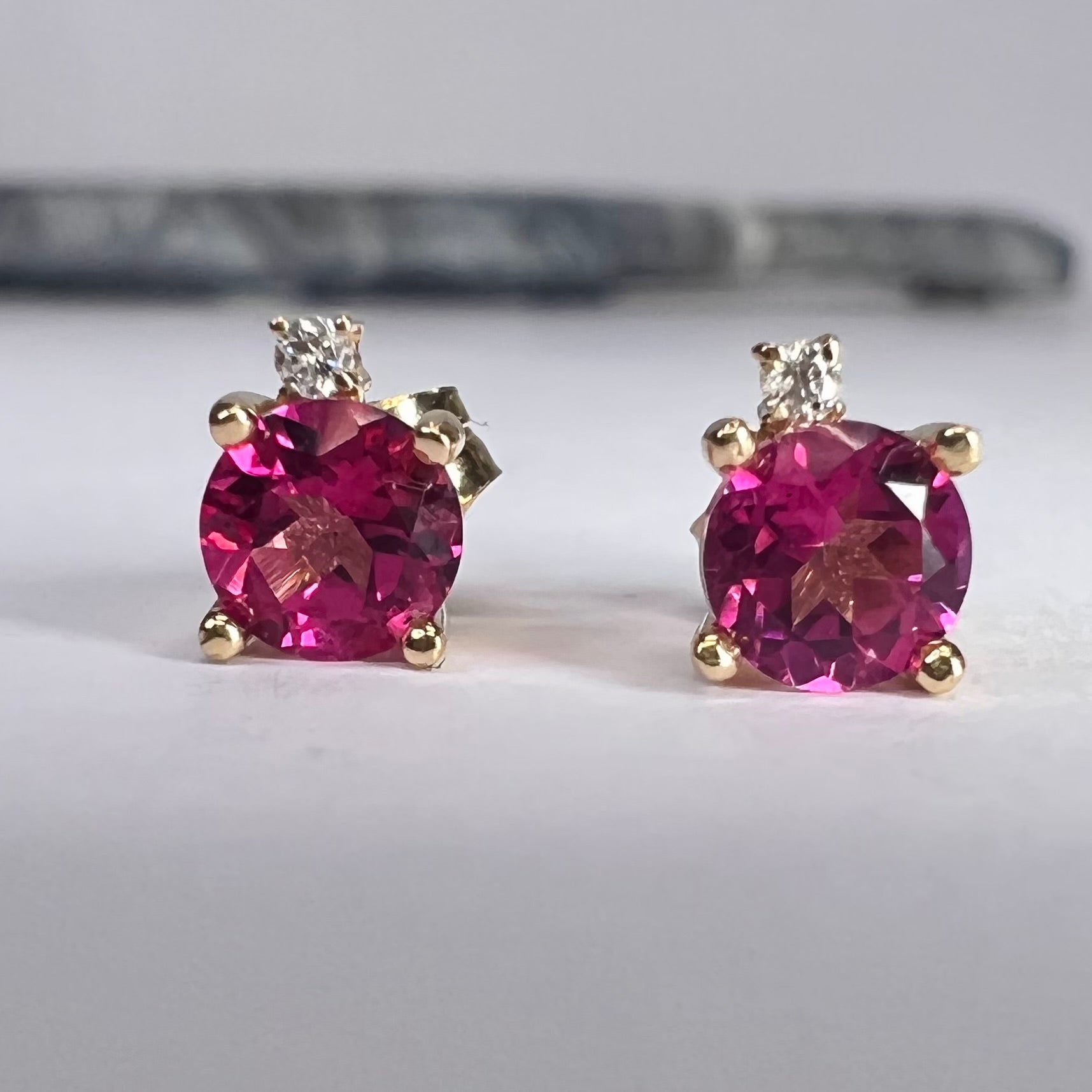 Solid 18K Yellow Gold Hot Pink Tourmaline and Diamond Stud Earrings 6x4.5mm