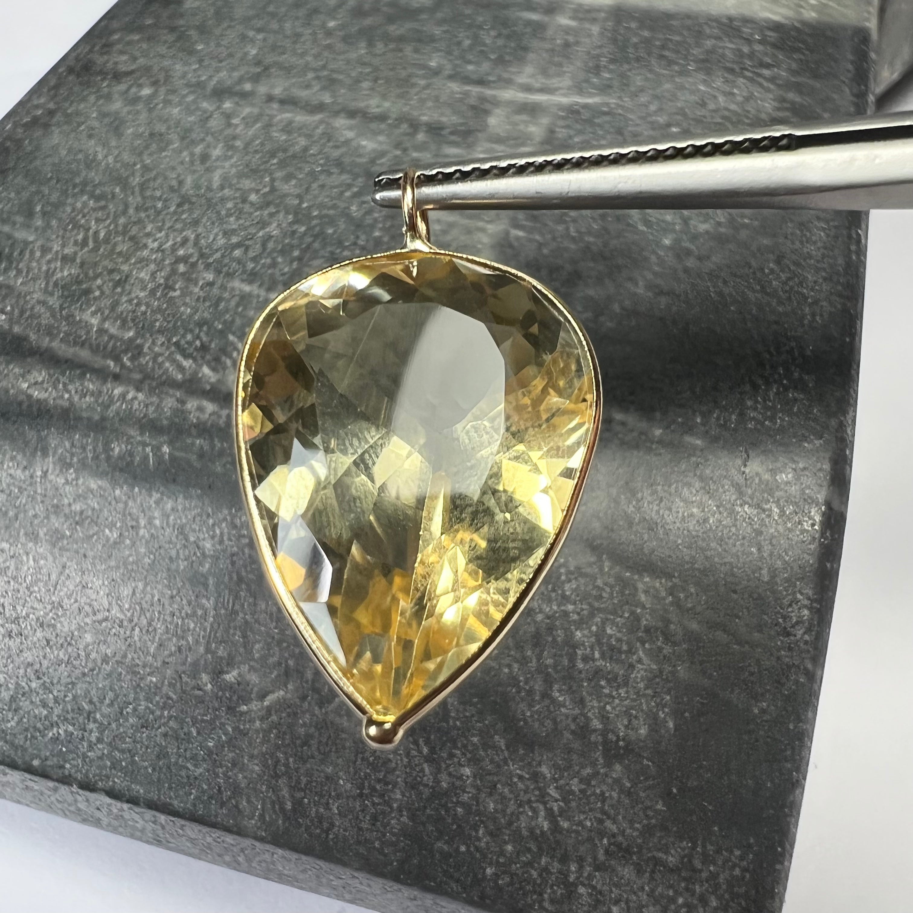 13CT Natural Pear Citrine 14K Yellow Gold Pendant Charm 25x16mm