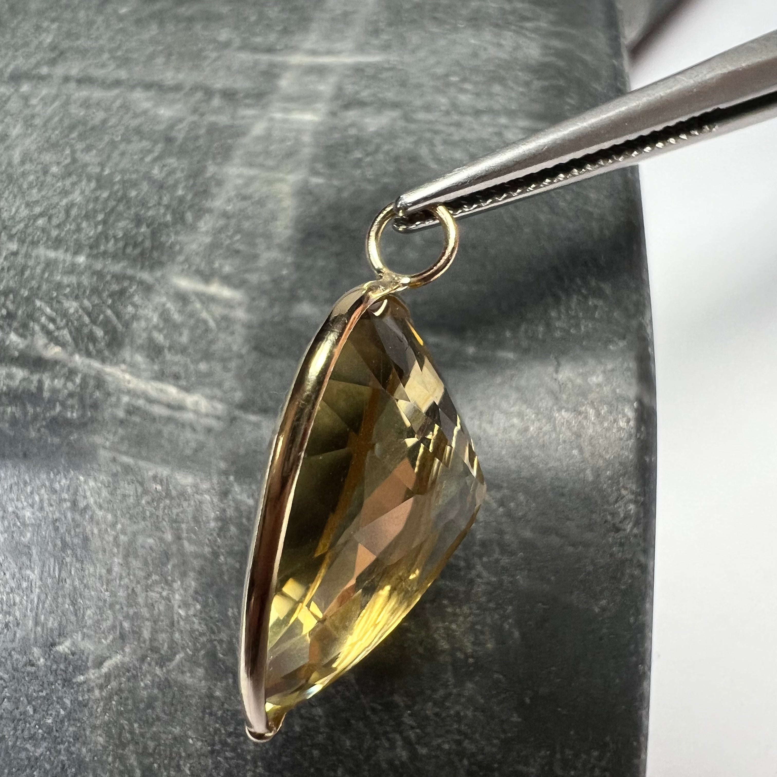 13CT Natural Pear Citrine 14K Yellow Gold Pendant Charm 25x16mm