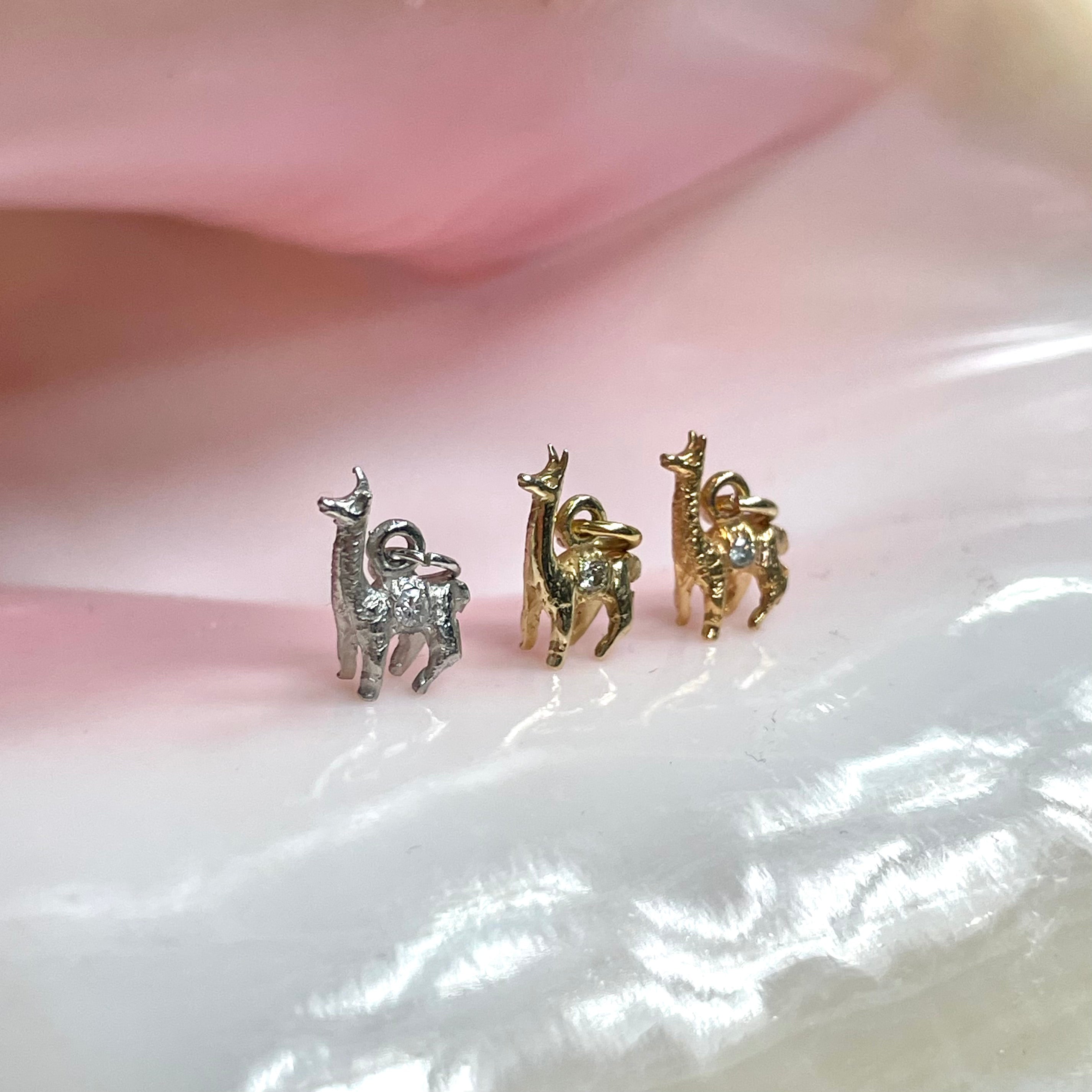 Llama Pendant Charm 18k Yellow Gold