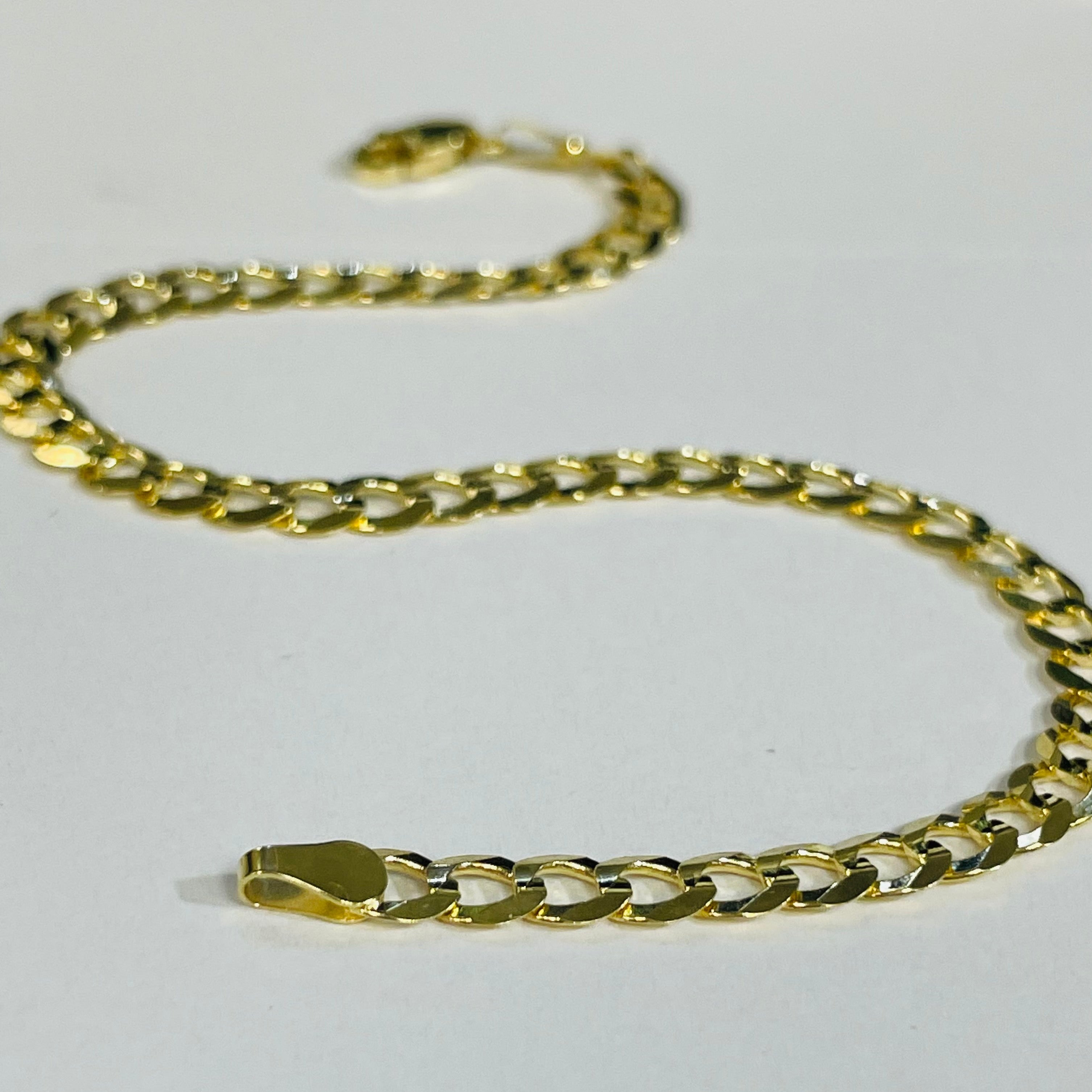 14K Yellow Gold 5mm Curb Chain Bracelet