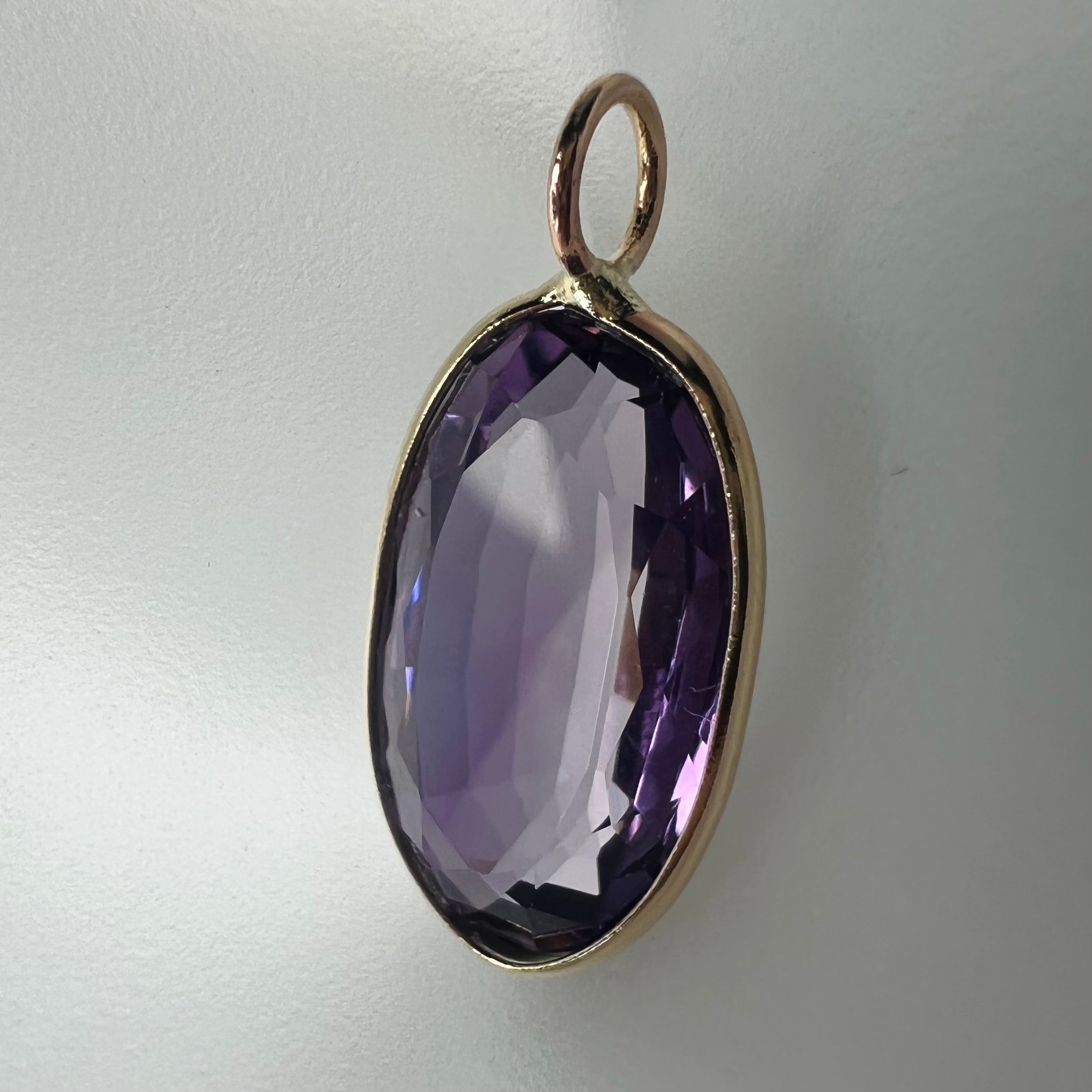 5.2CT Natural Long Oval Amethyst 14K Yellow Gold Pendant Charm 20x9mm