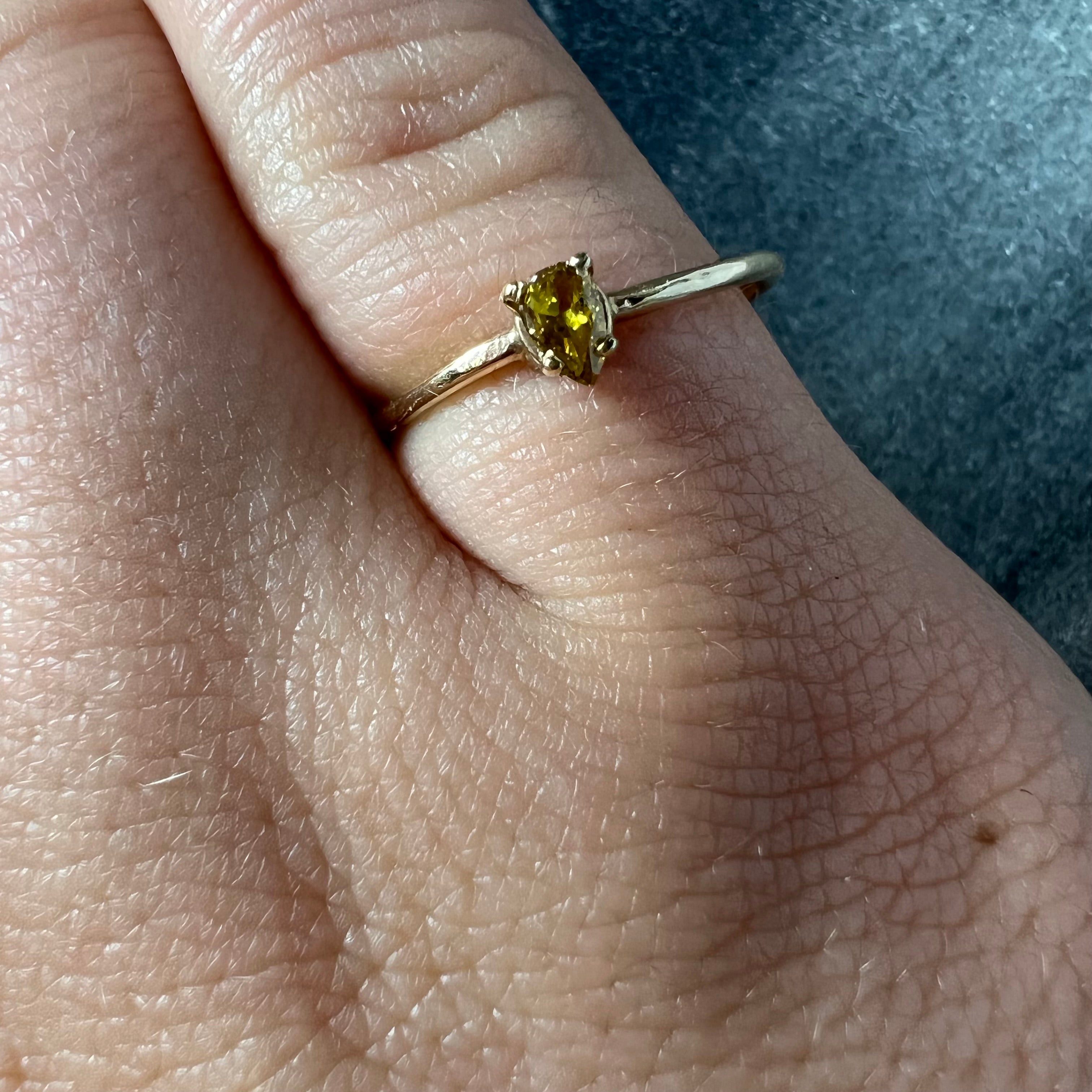 Solid 14K Yellow Gold Yellow Pear Diamond Dainty Ring Band Size 6.50