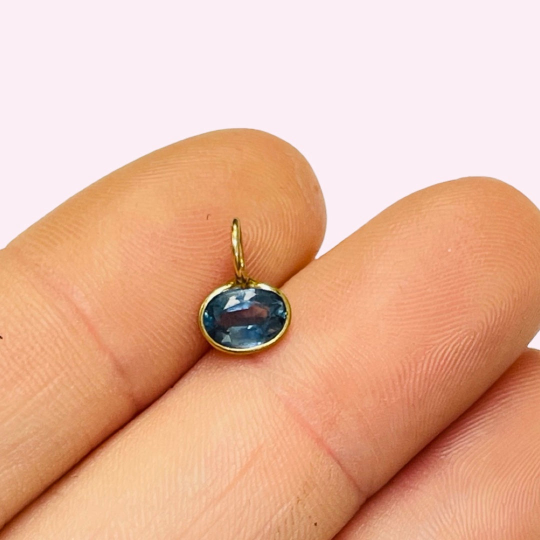 14K Yellow Gold Sapphire Pendant Gem Charm