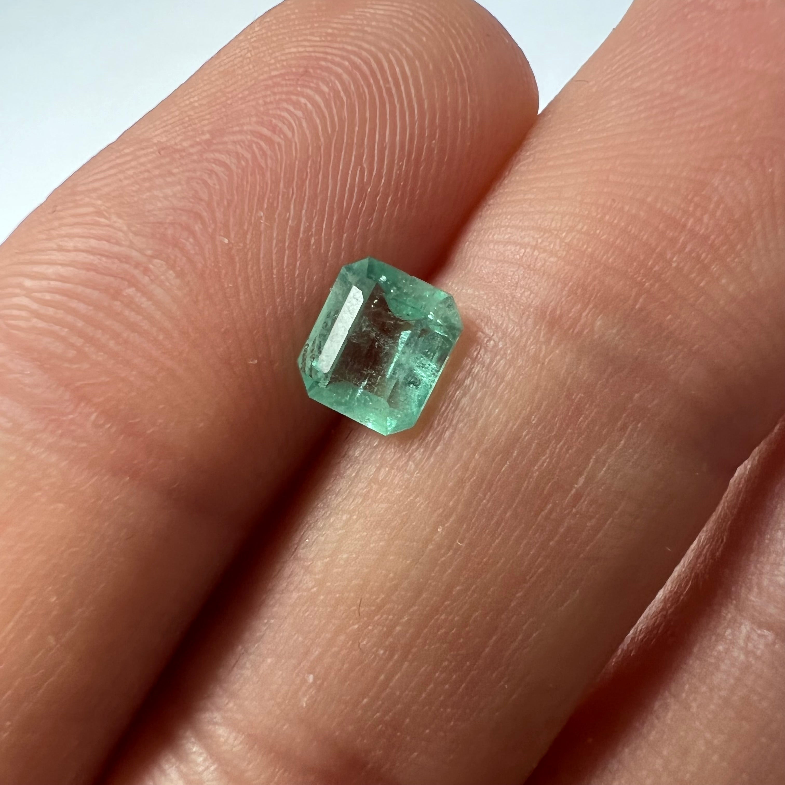 .77CT Loose Natural Colombian Emerald Radiant Cut 5.97x5.22x3.42mm Earth mined Gemstone