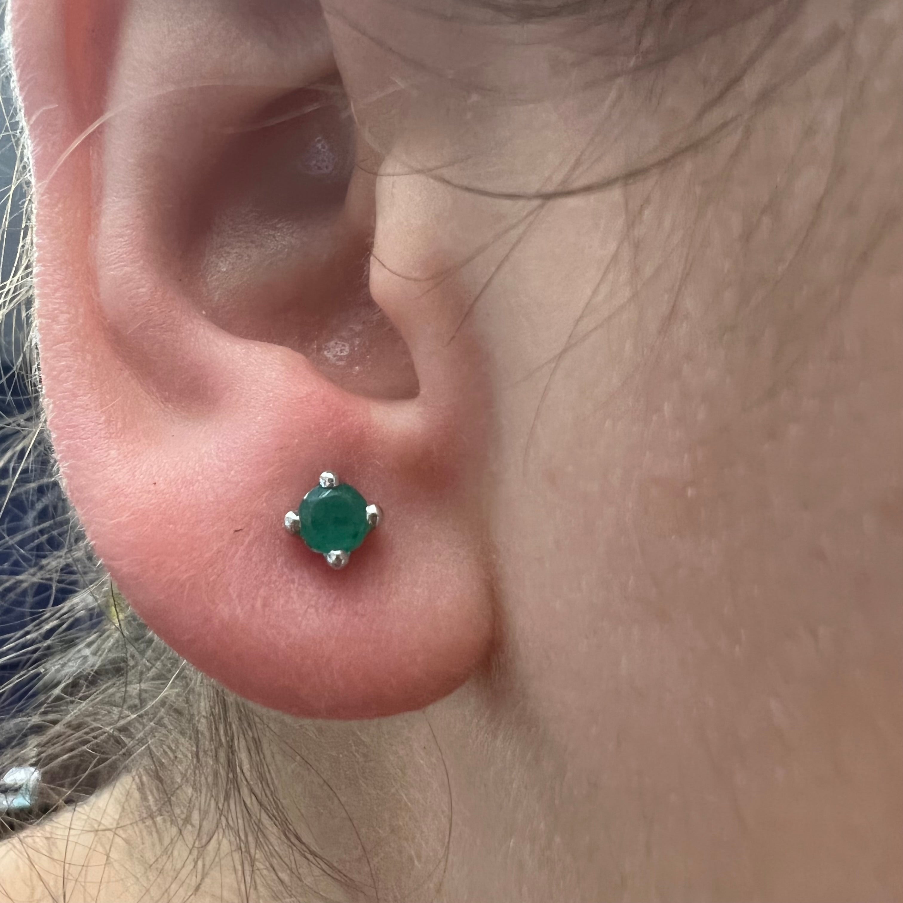 Solid 18K White Gold .50CTW Round Emerald Screw Back Stud Earrings 4mm