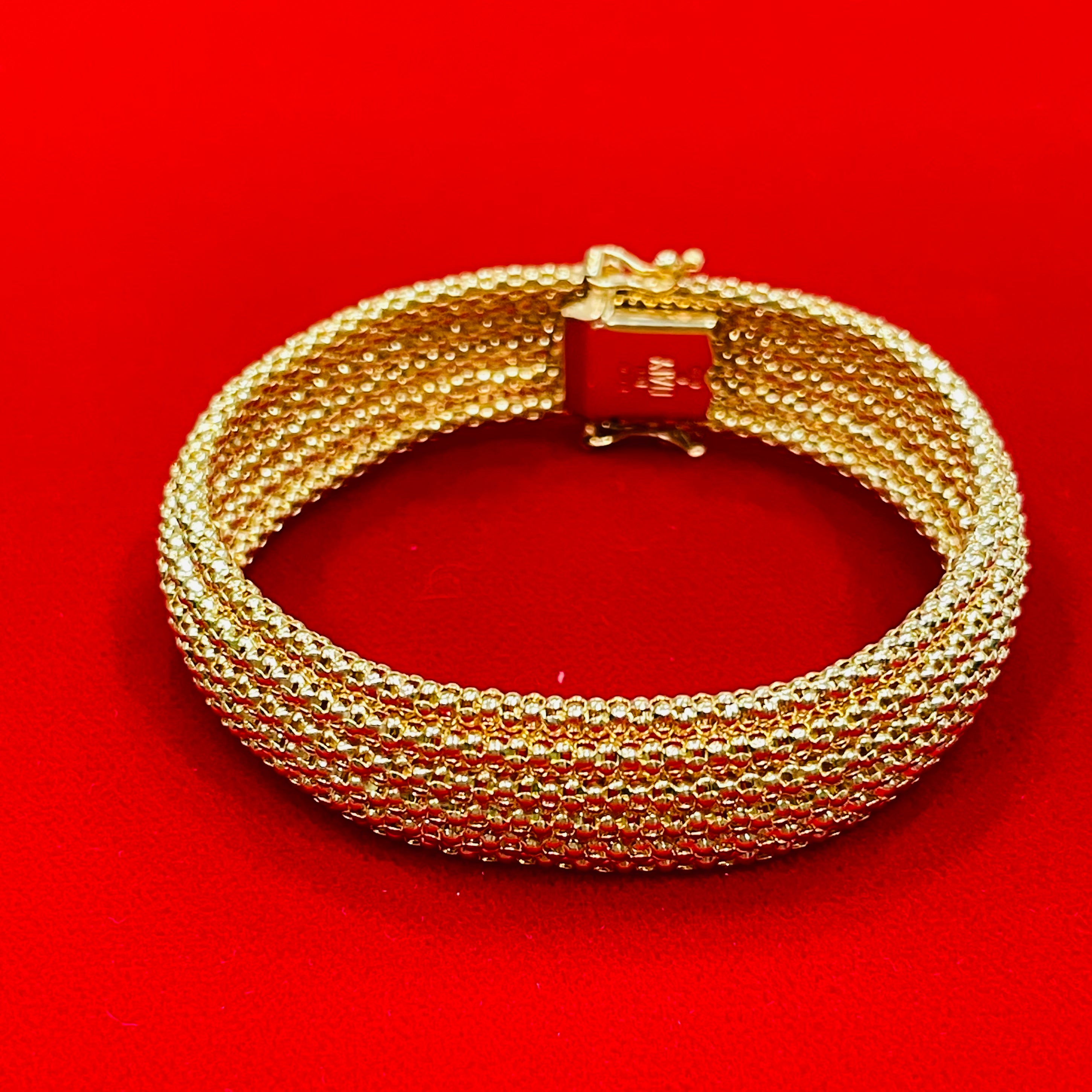 Pebble Bracelet in Solid 14k Yellow Gold 7.5”