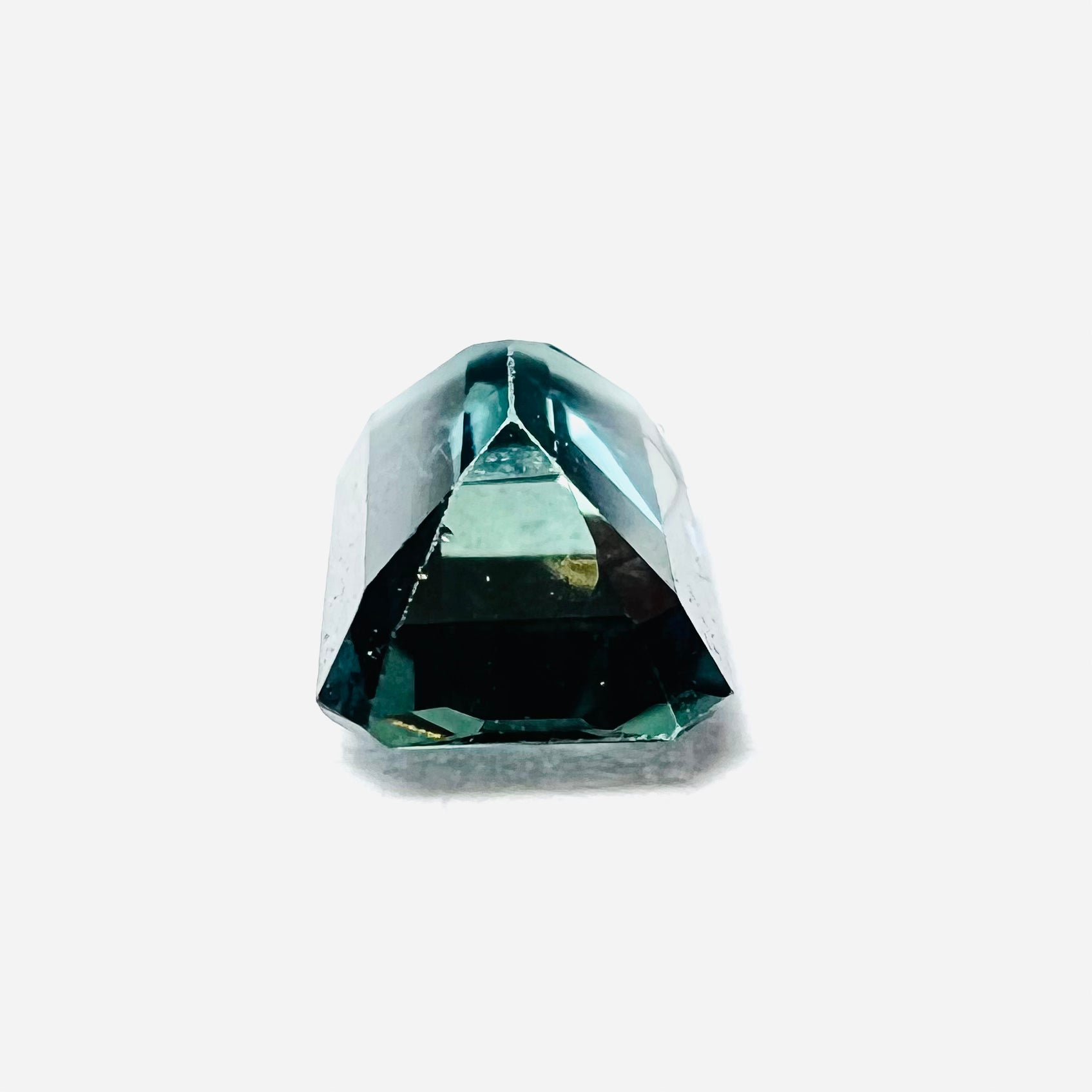 .44CT Loose Green Emerald Sapphire 5x3.5x2mm Earth mined Gemstone