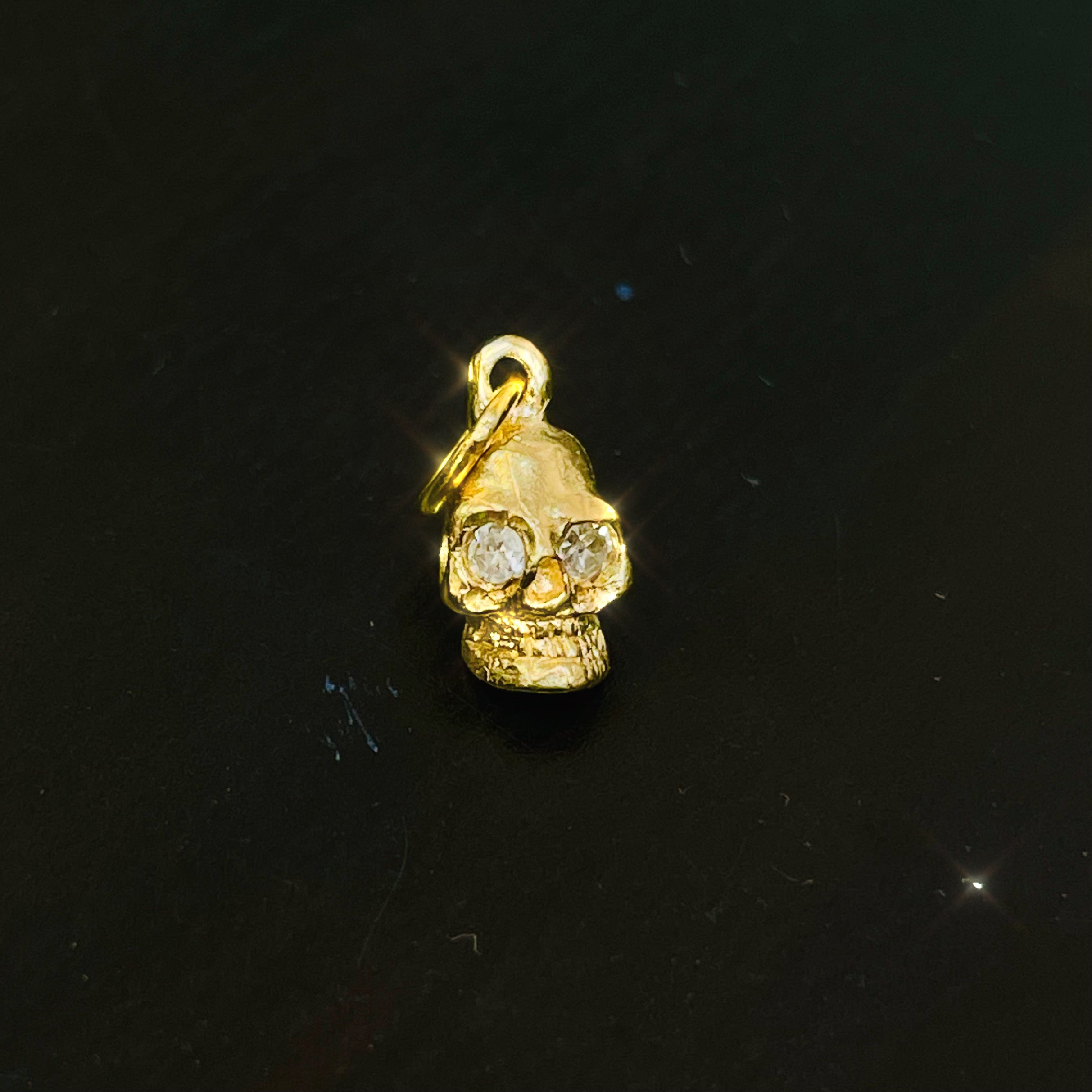 18K Yellow Gold Natural Diamond Eye Skull Charm Pendant