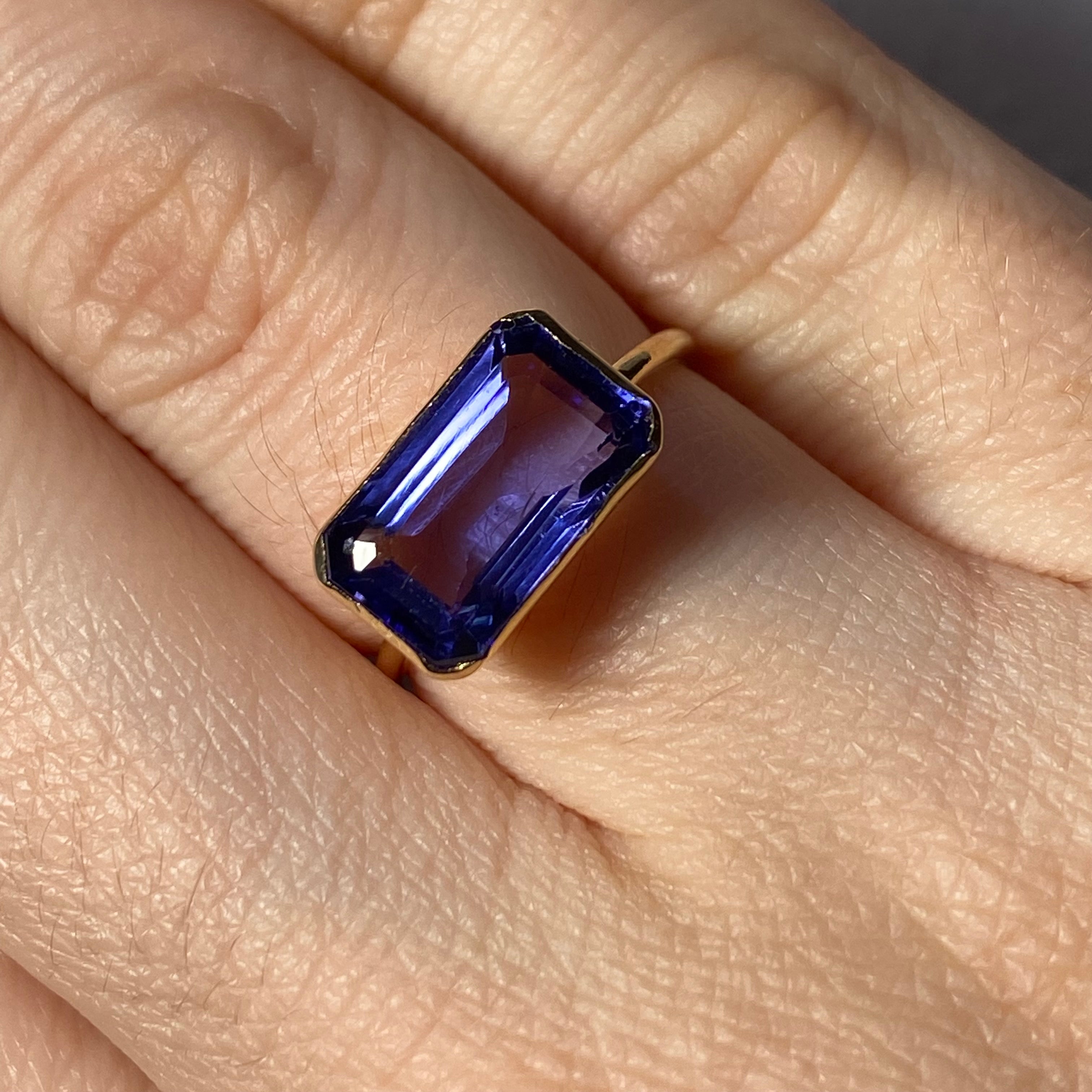 2.8CT Tanzanite 18K Yellow Gold Solitaire Stacking Ring Size 5