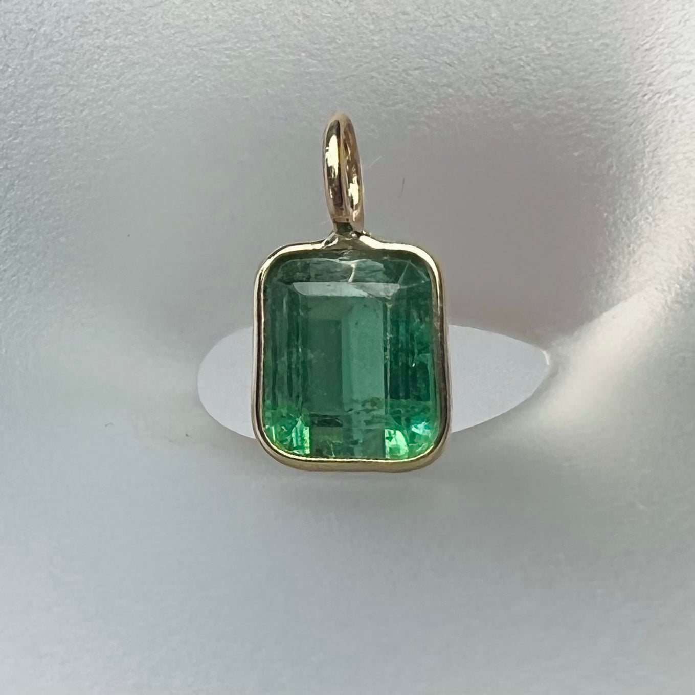 1.5CT Natural green Tourmaline 14K Yellow Gold Pendant Charm 11x6mm