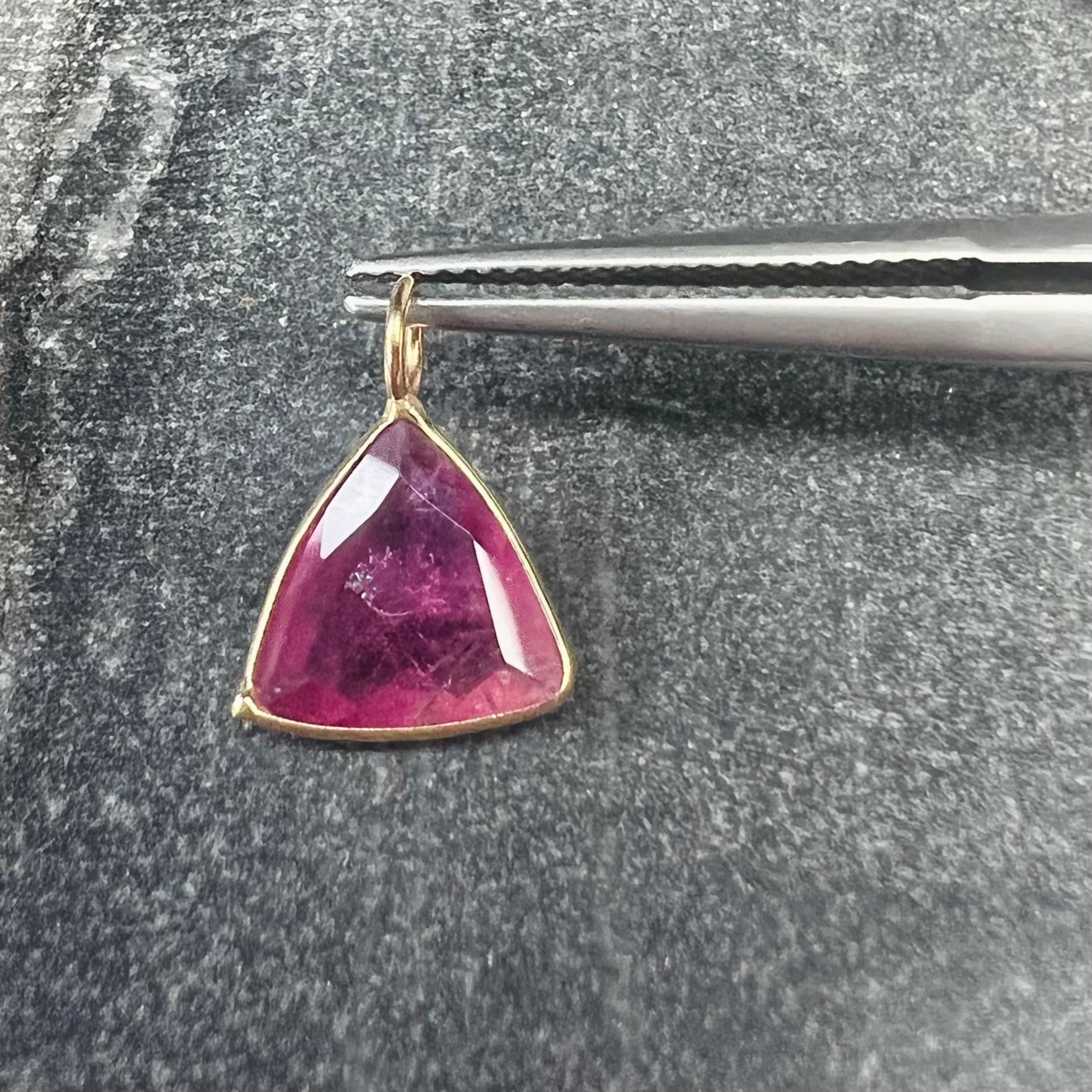 1.15CT  Natural Trillion Tourmaline 14K Yellow Gold Pendant Charm 14x10mm